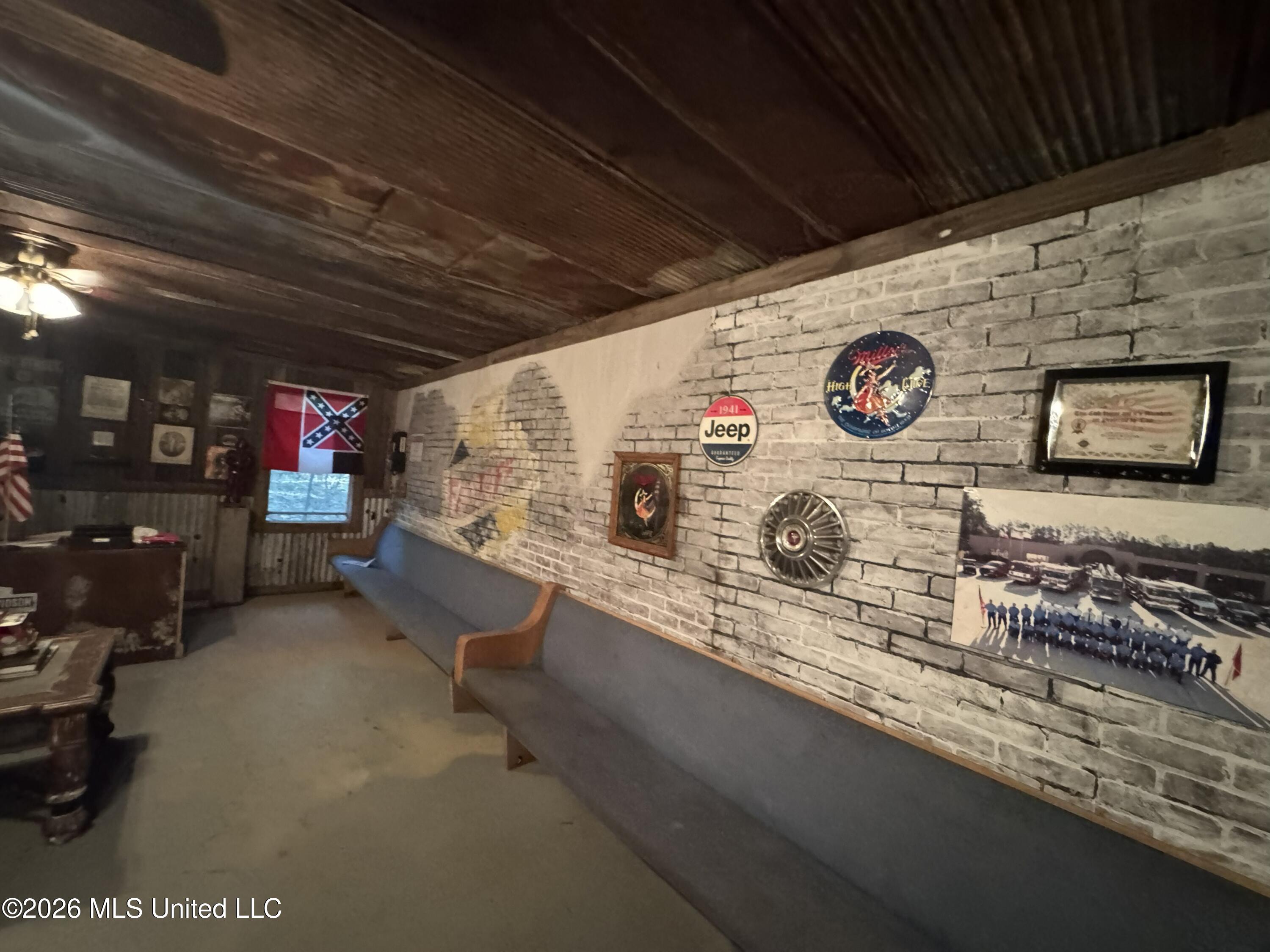 1100 Rolling Wood Drive Property Photo 80