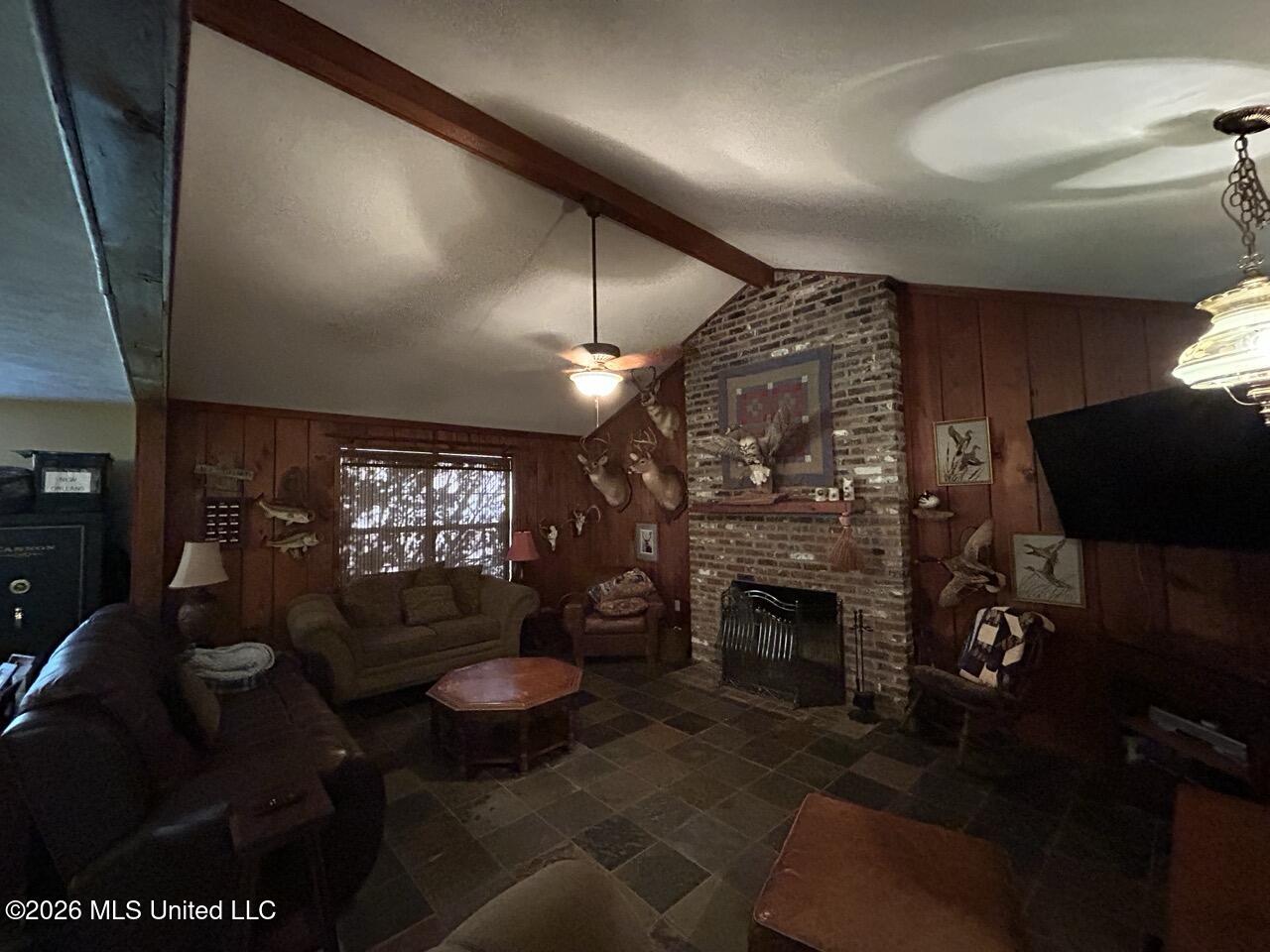 Paradise Lane Property Photo 39