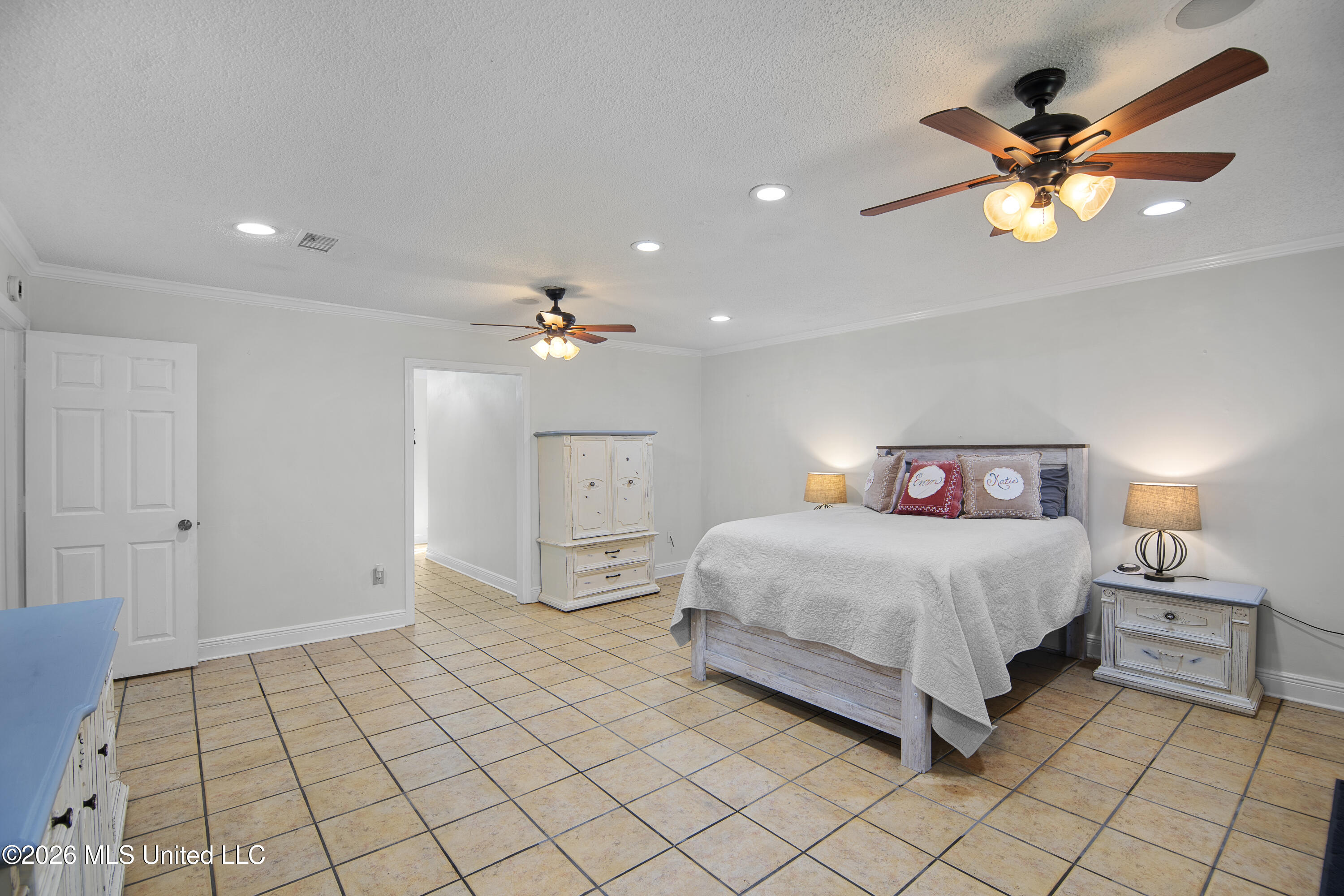 110 Stonington Court Property Photo 15