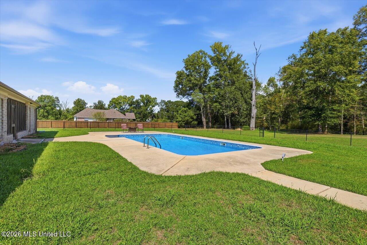 2000 Florence-byram Road Property Photo 35