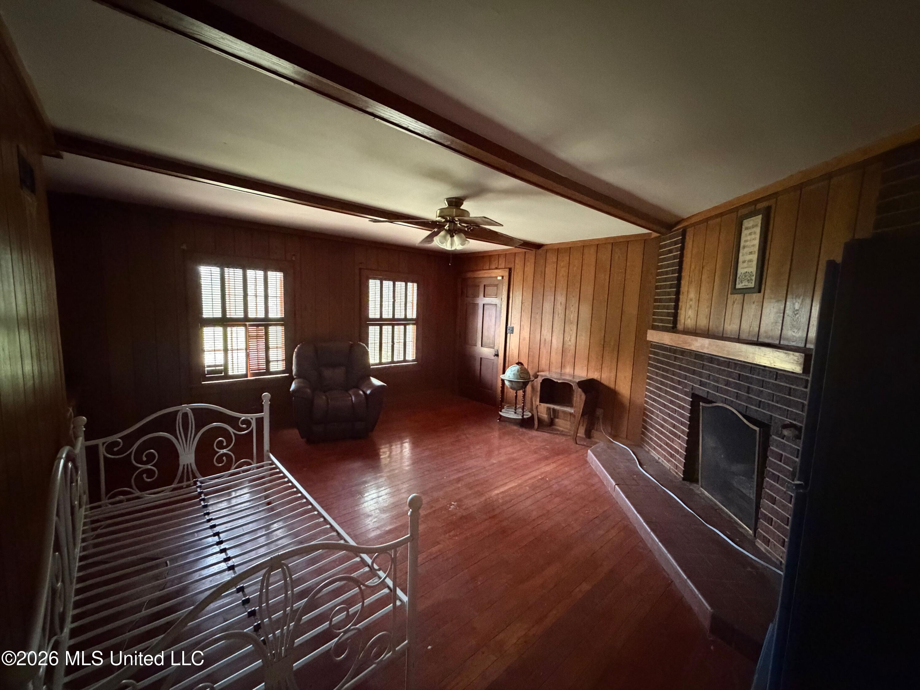 1202 Highland Drive Property Photo 4