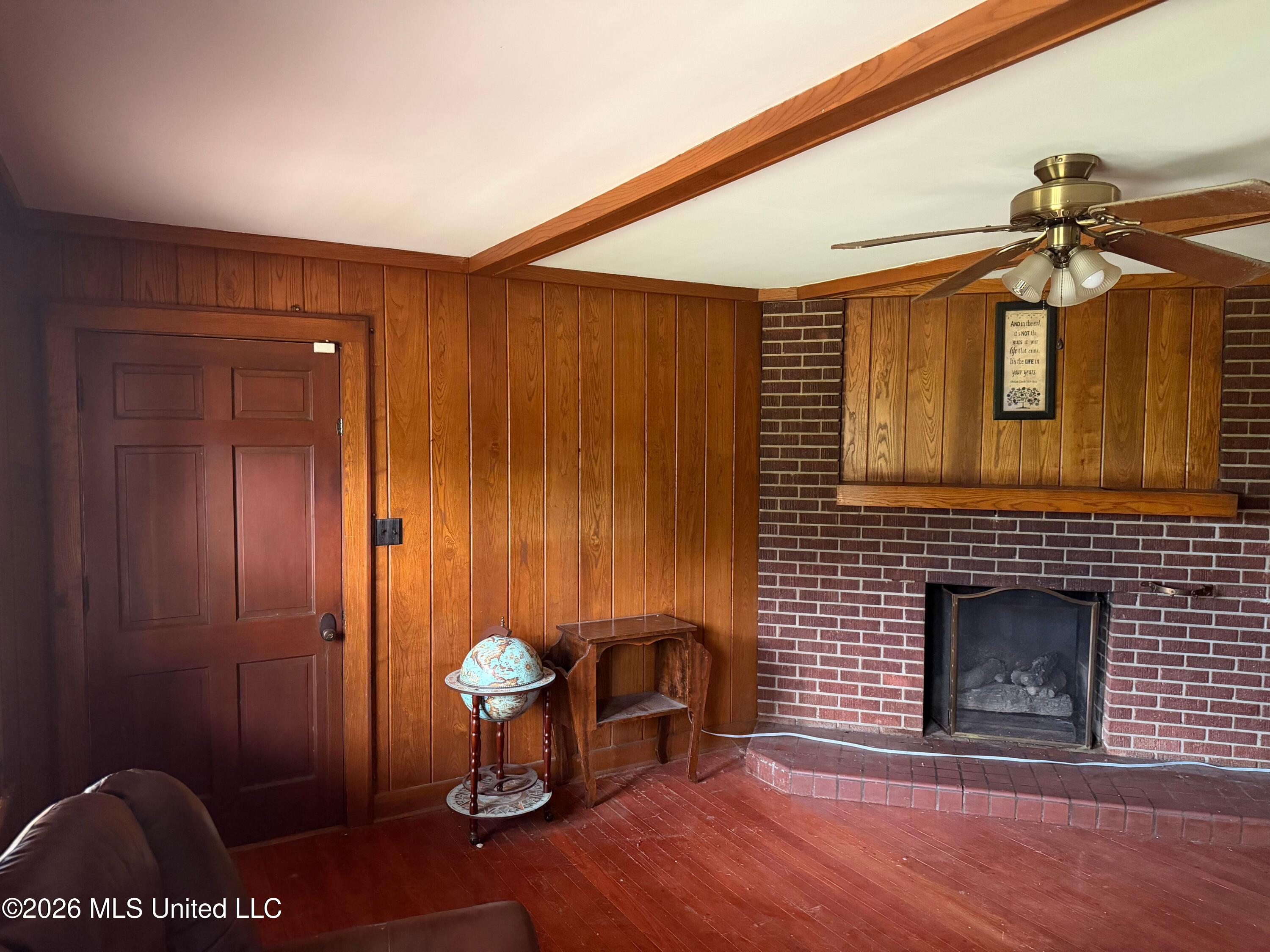1202 Highland Drive Property Photo 6