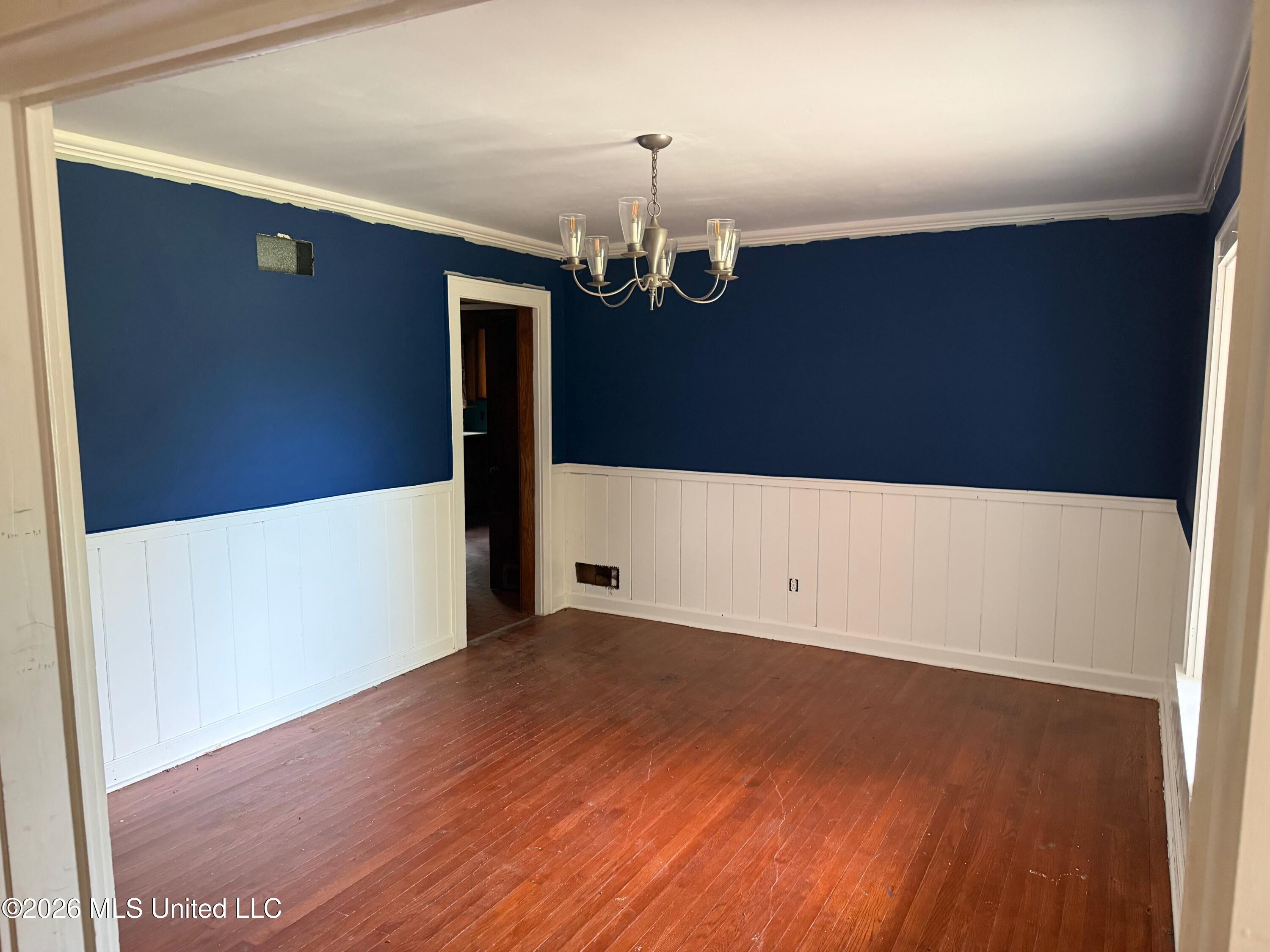 1202 Highland Drive Property Photo 9