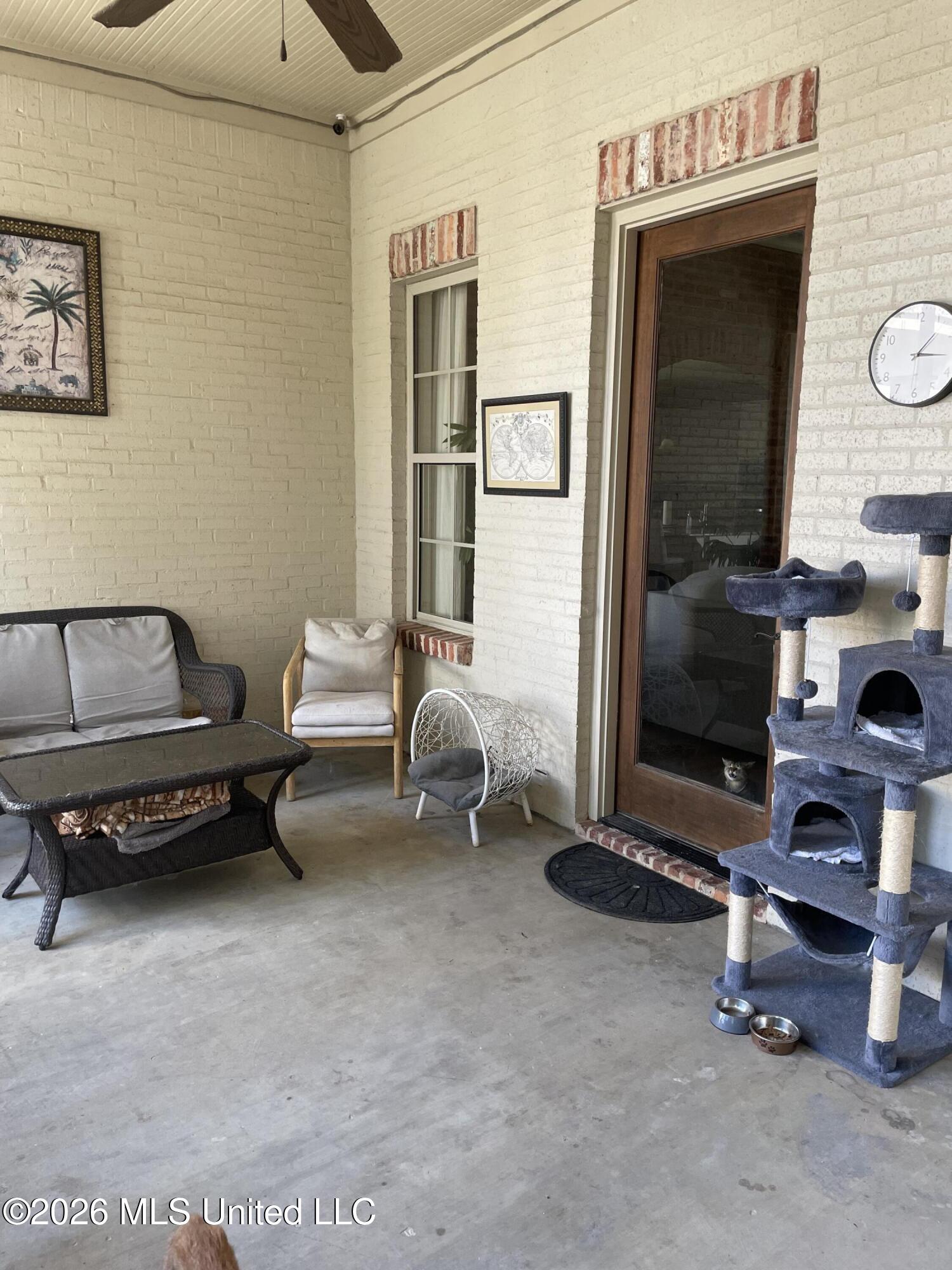 153 Grayhawk Drive Property Photo 12