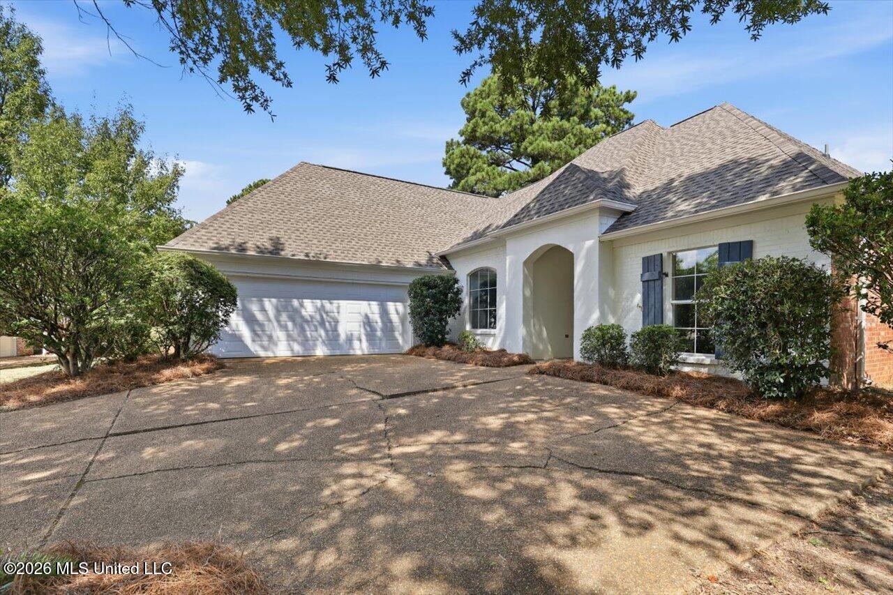 130 Savoy Park Property Photo 4