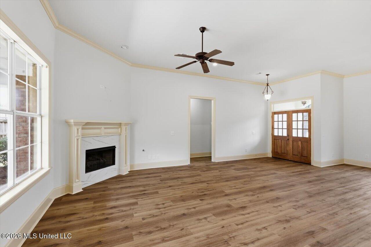 130 Savoy Park Property Photo 10