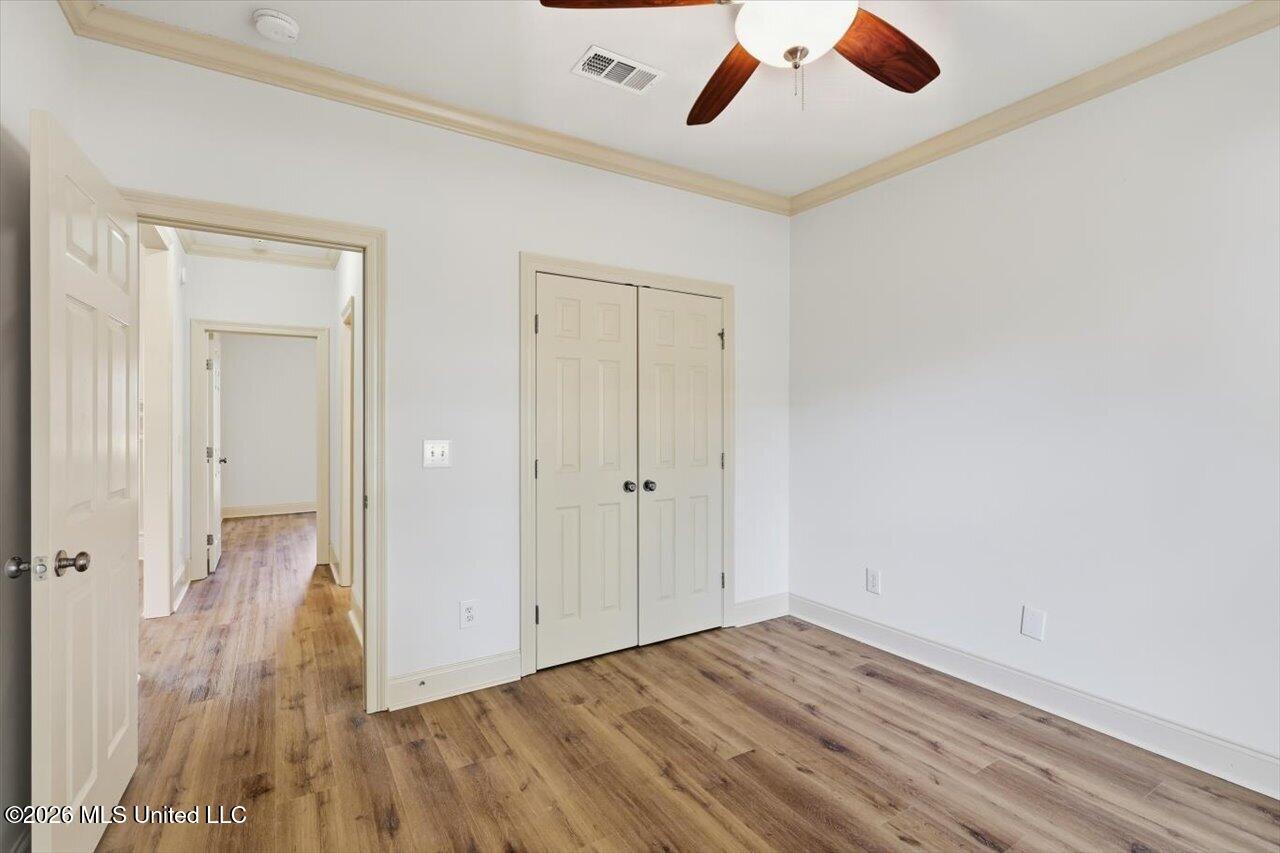 130 Savoy Park Property Photo 30