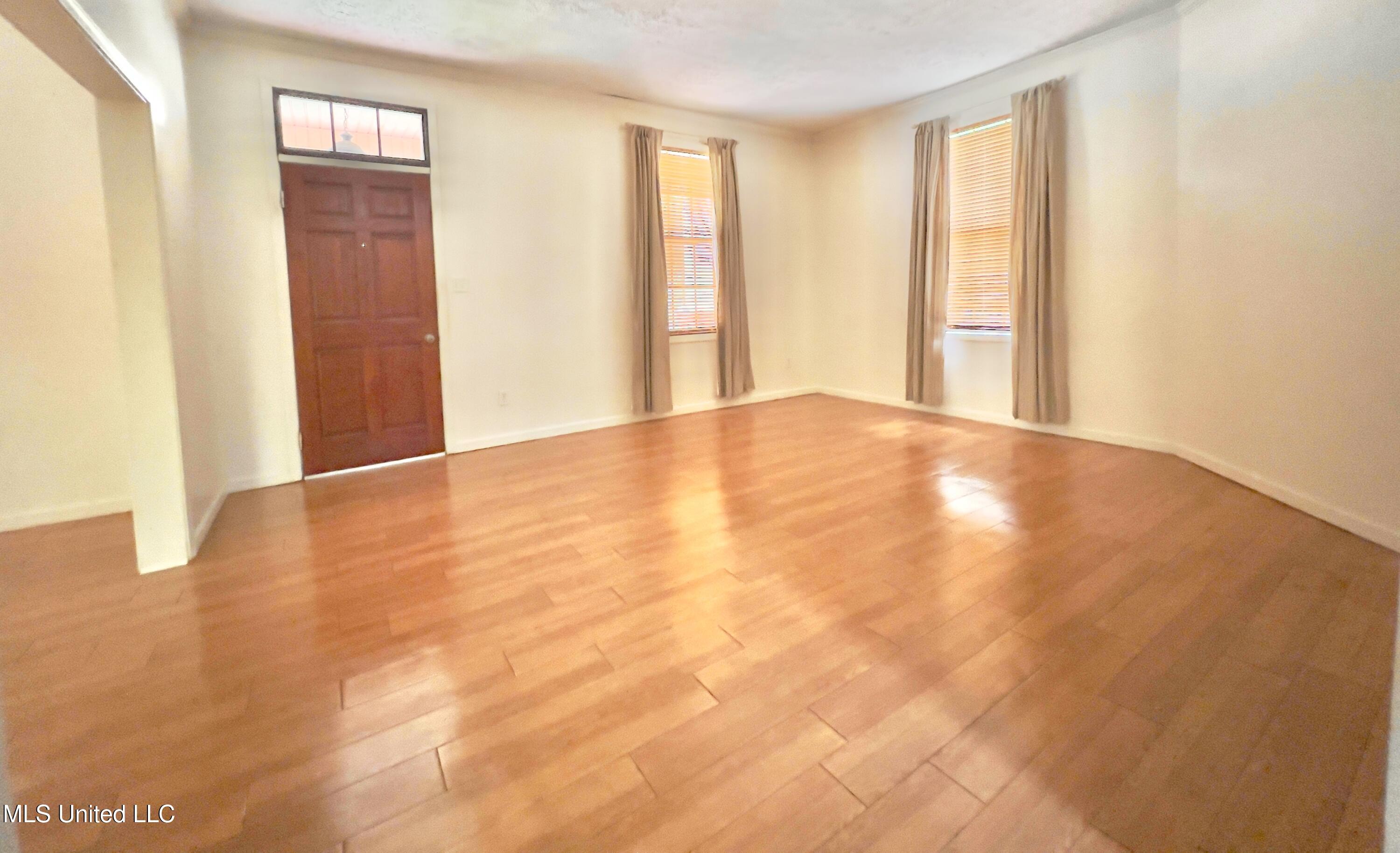 1603 Roosevelt Street Property Photo 1