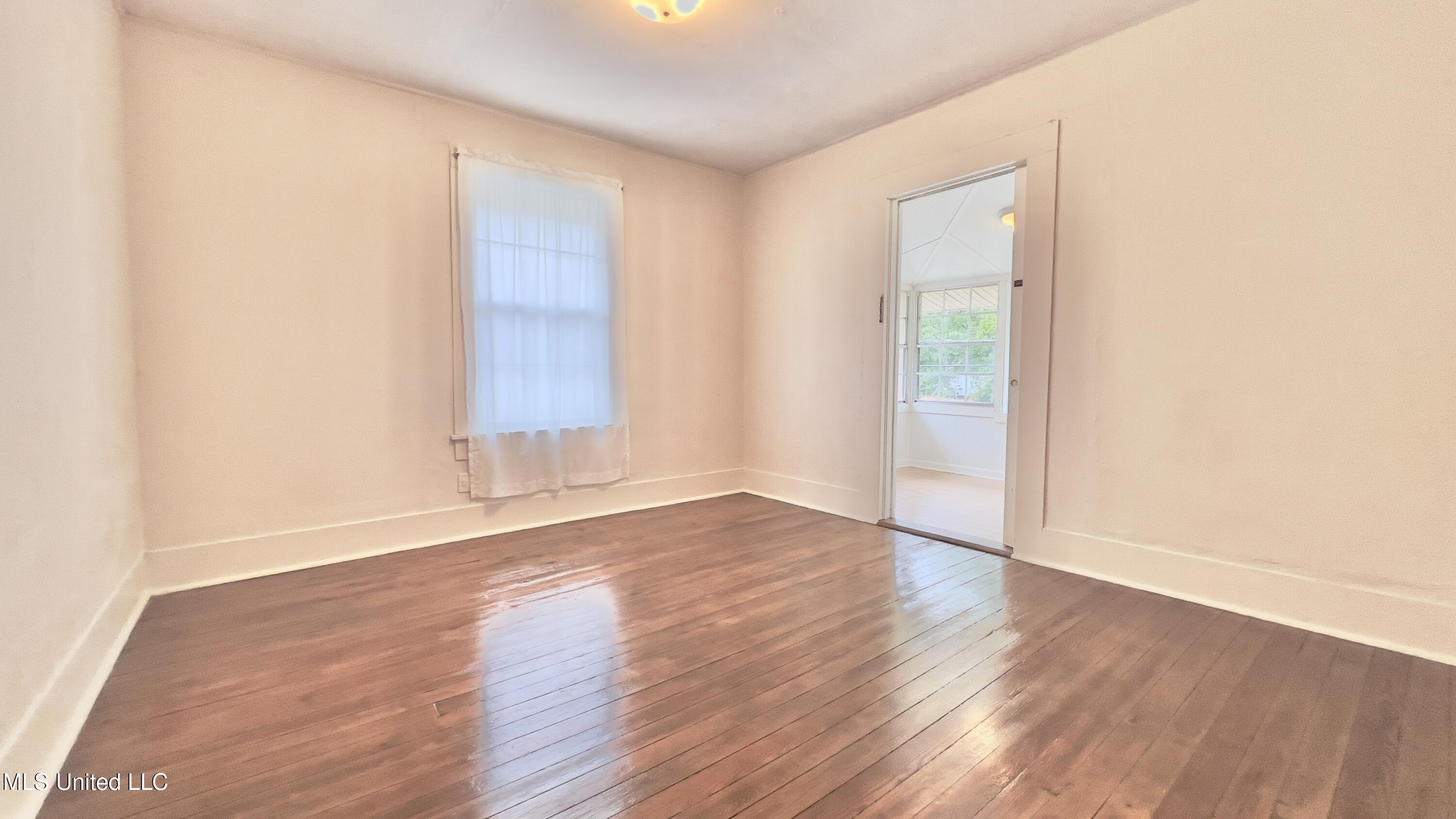 1603 Roosevelt Street Property Photo 12