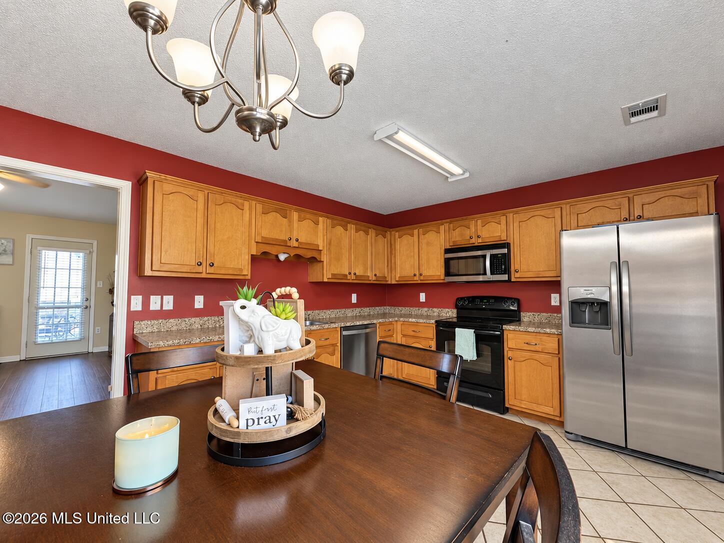 1636 Madison Cove Property Photo 9