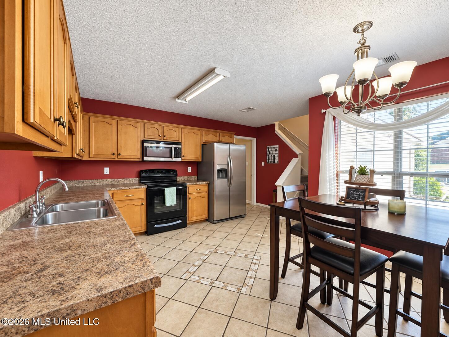 1636 Madison Cove Property Photo 11