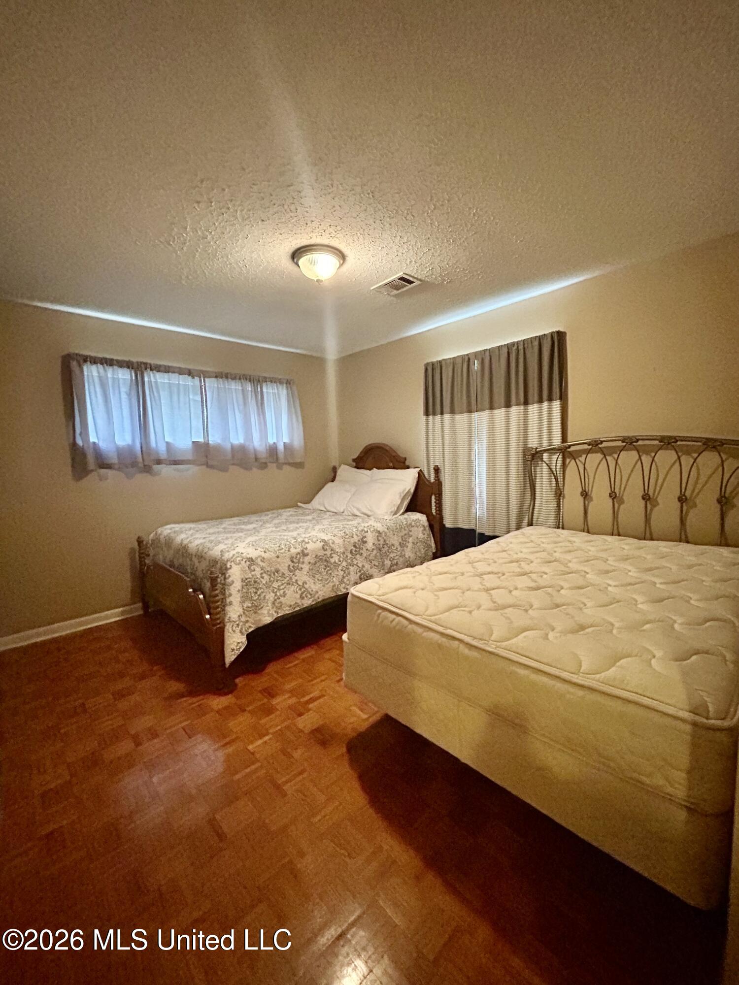 1301 Medallion Drive Property Photo 10