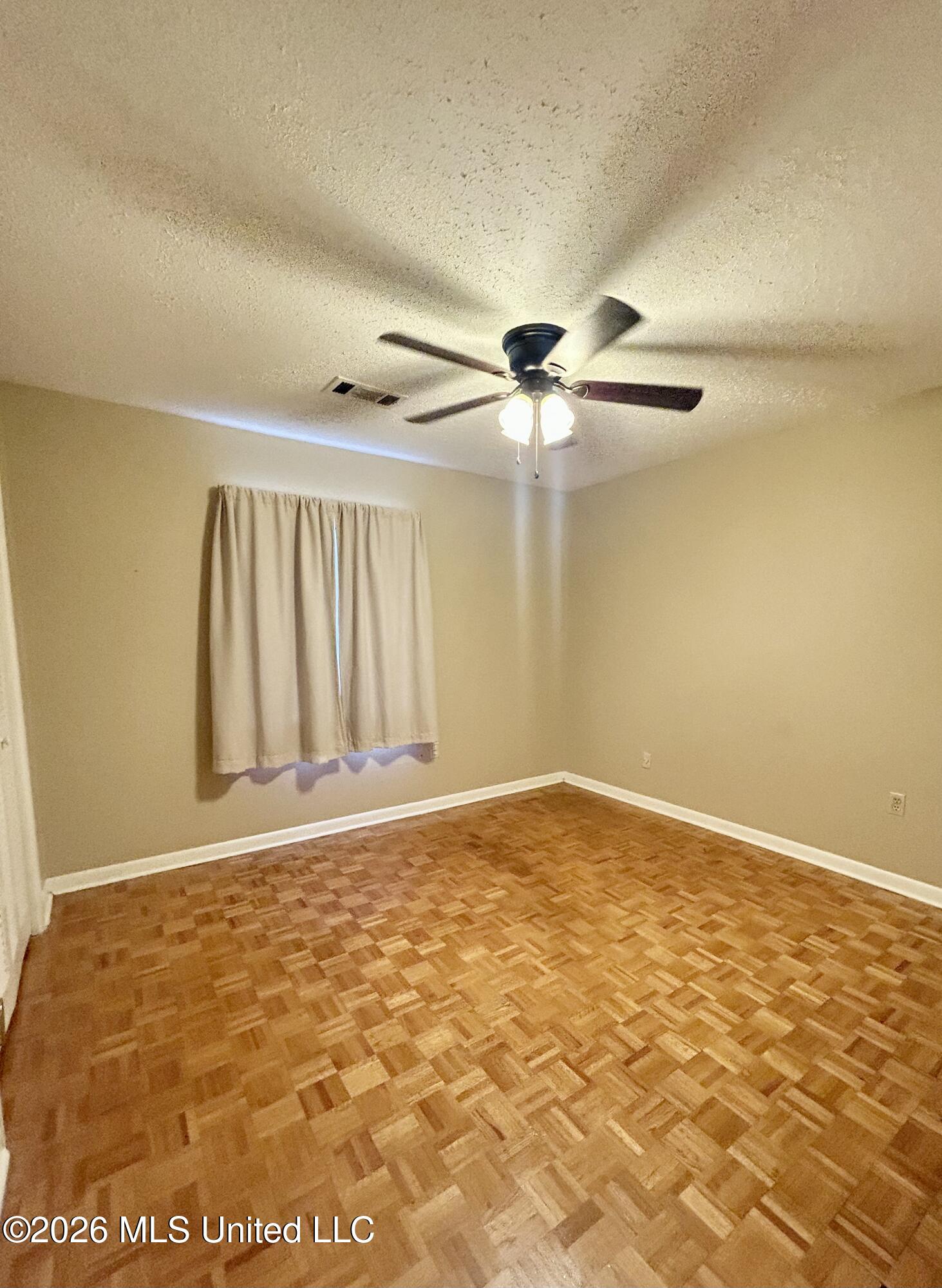 1301 Medallion Drive Property Photo 11