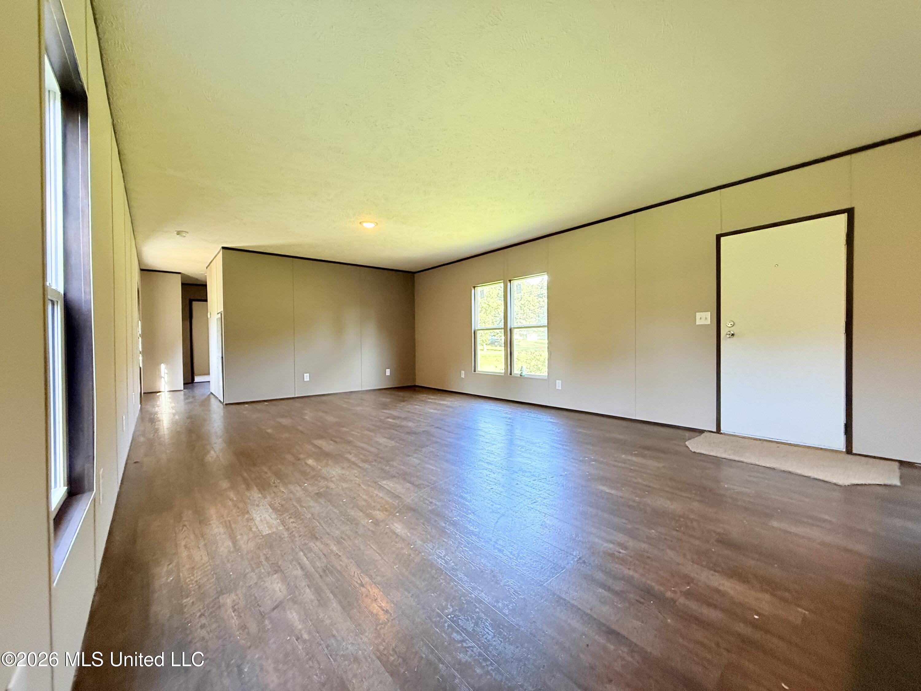 1062 Robinson Road Property Photo 2
