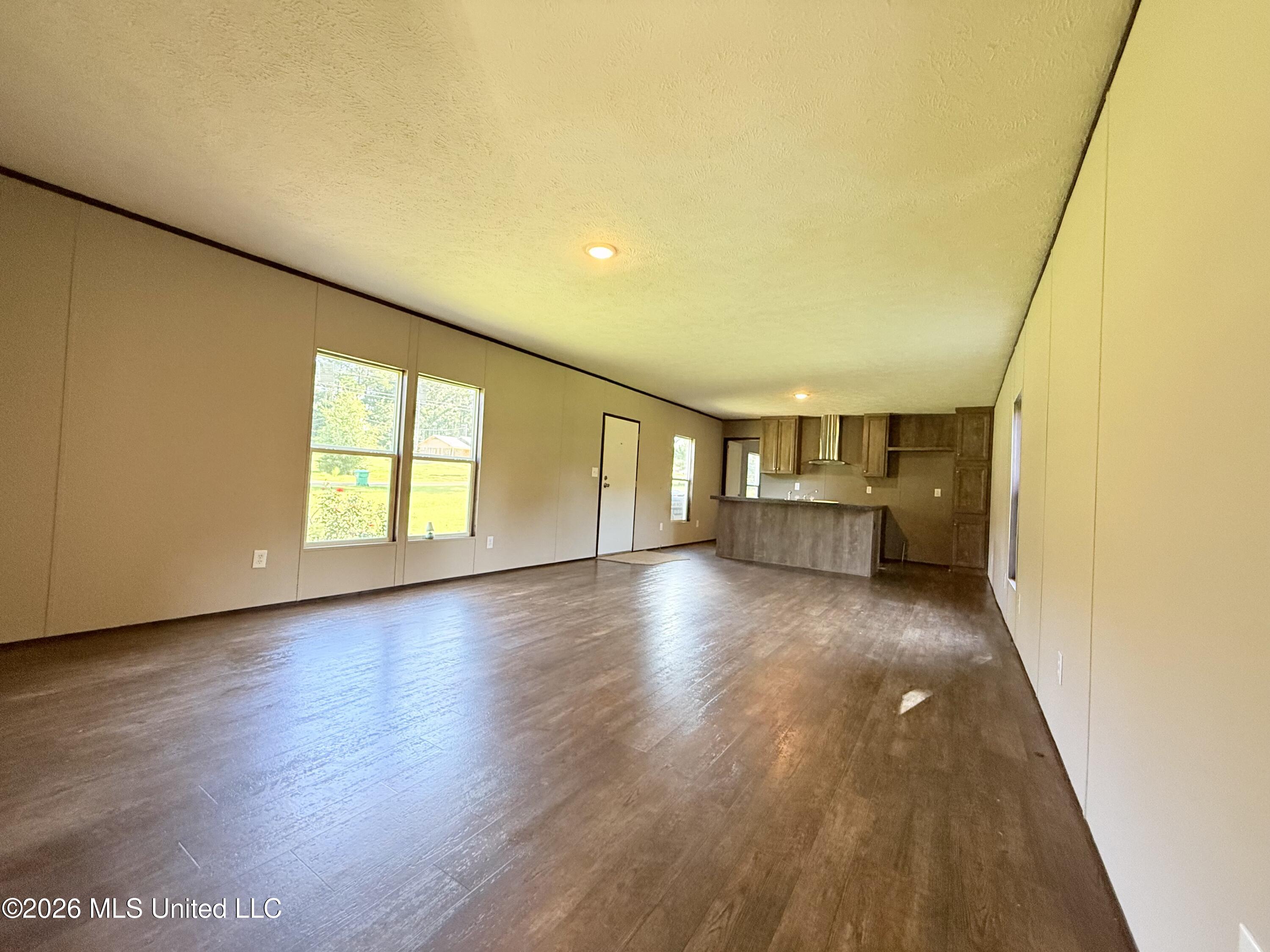 1062 Robinson Road Property Photo 3