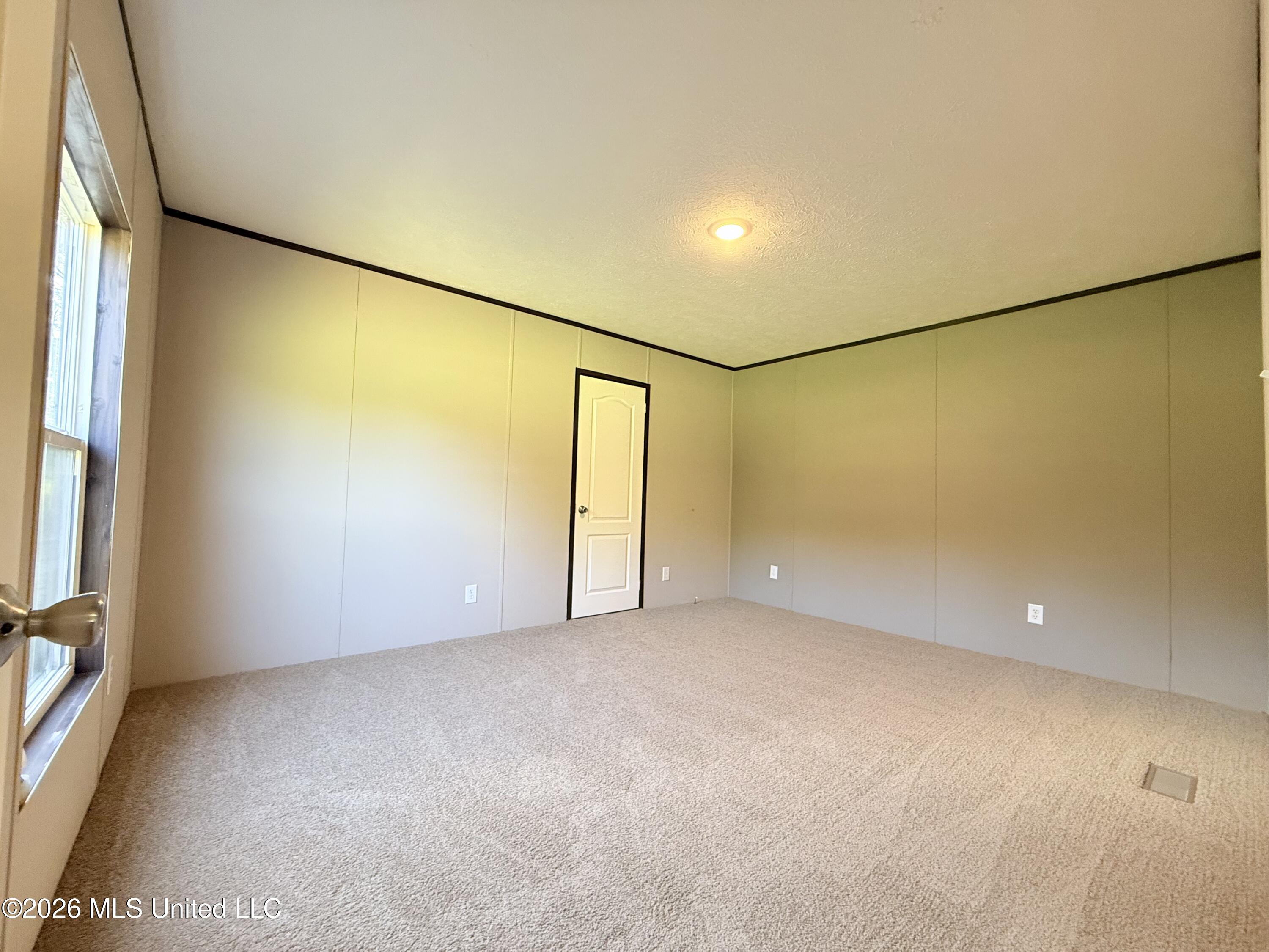 1062 Robinson Road Property Photo 7