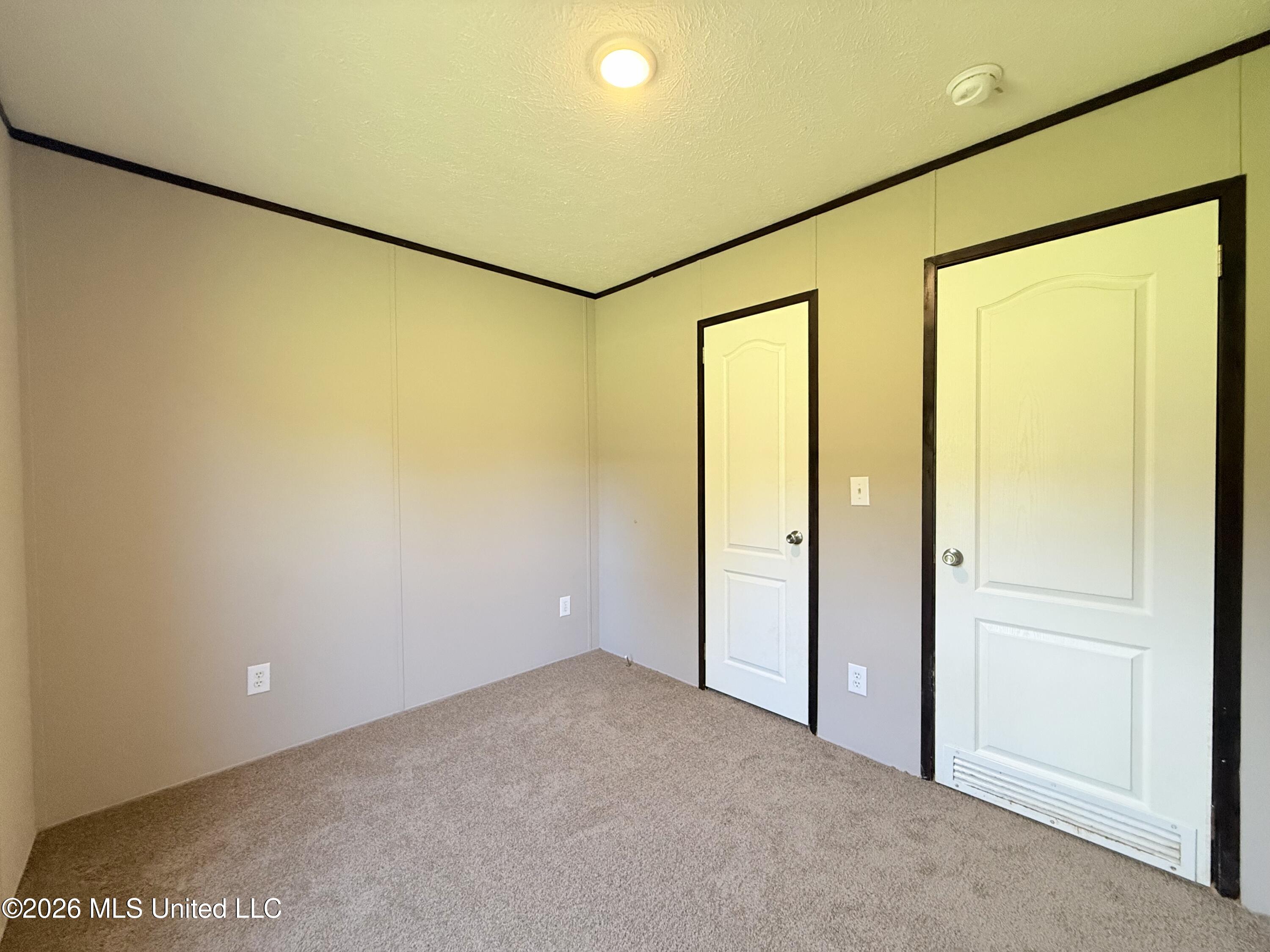 1062 Robinson Road Property Photo 10