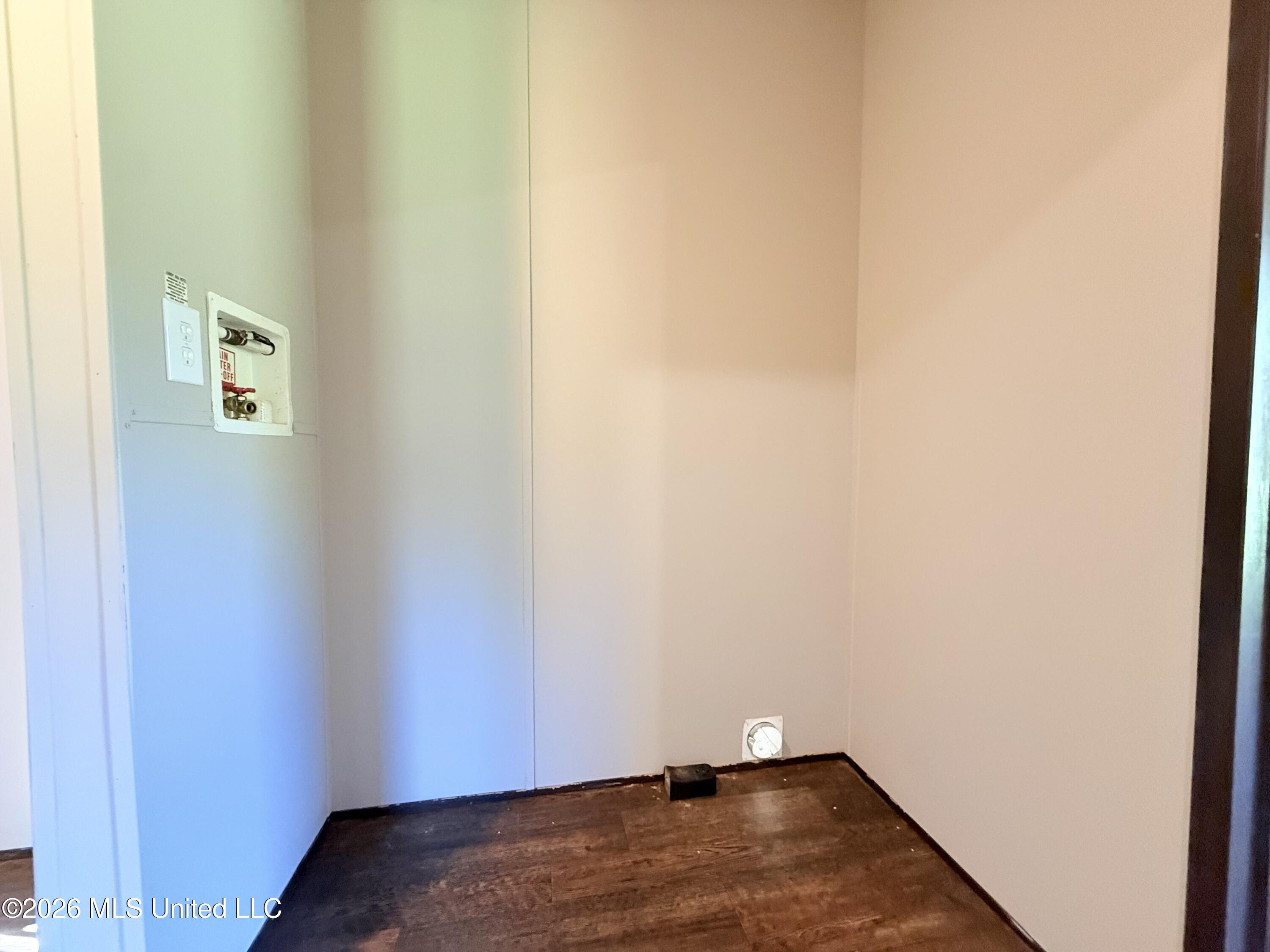 1062 Robinson Road Property Photo 13