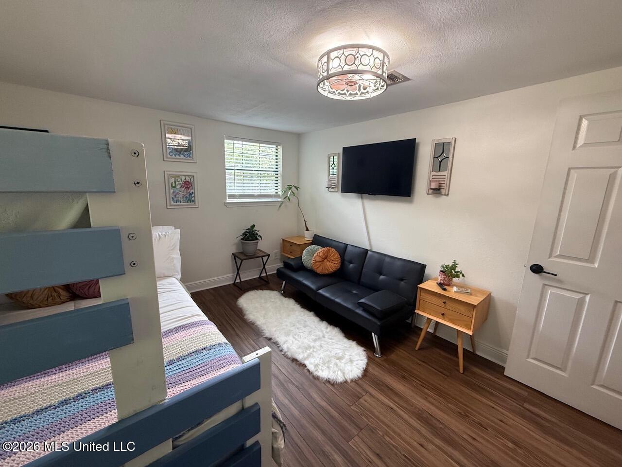 6809 Mescalero Street Property Photo 15