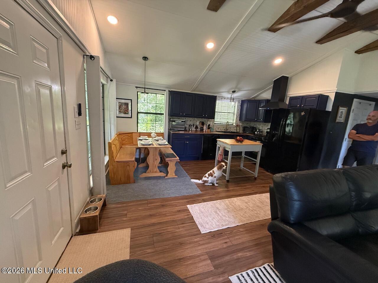 6809 Mescalero Street Property Photo 20