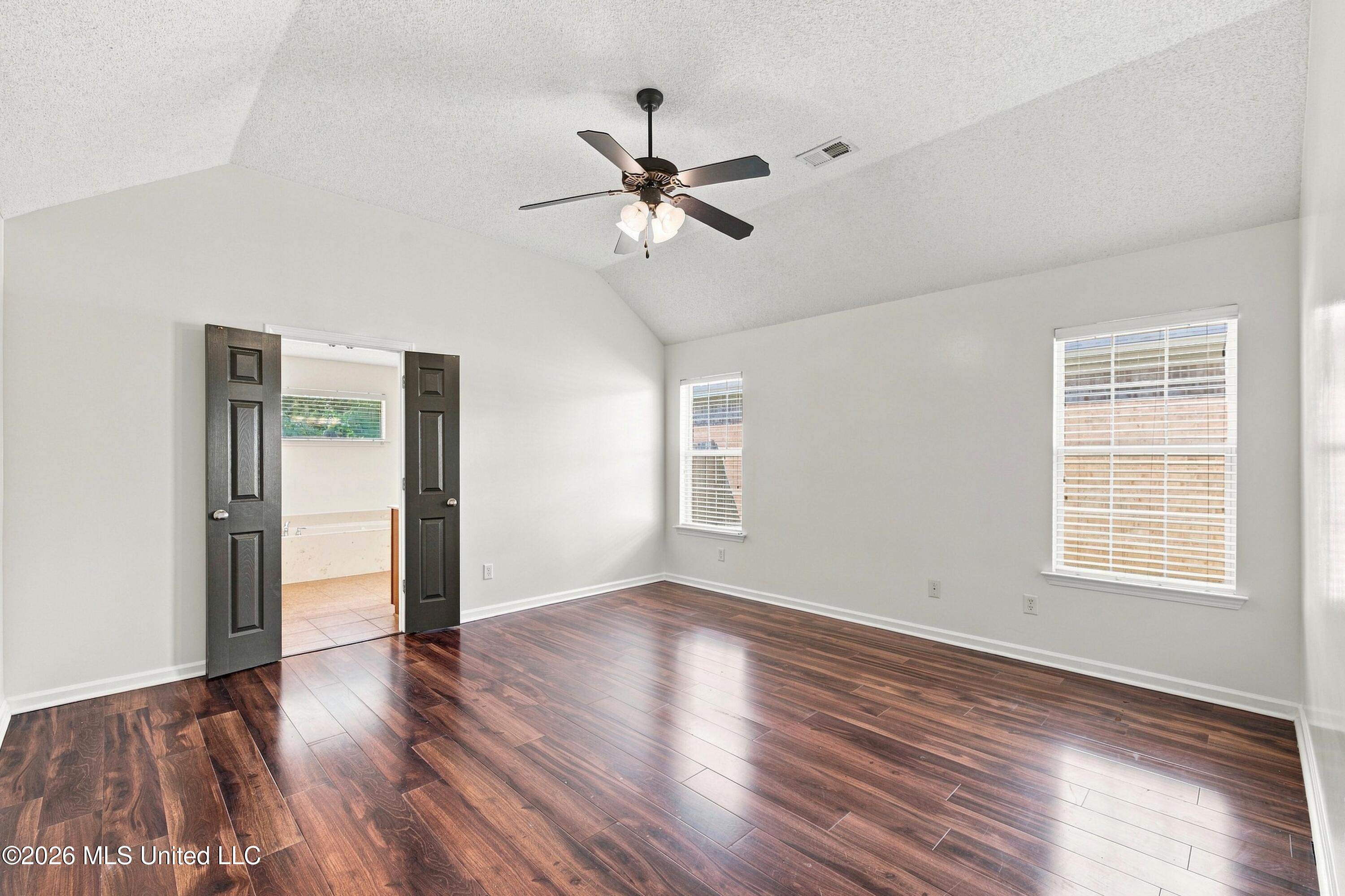 3093 Amanda Belle Property Photo 10