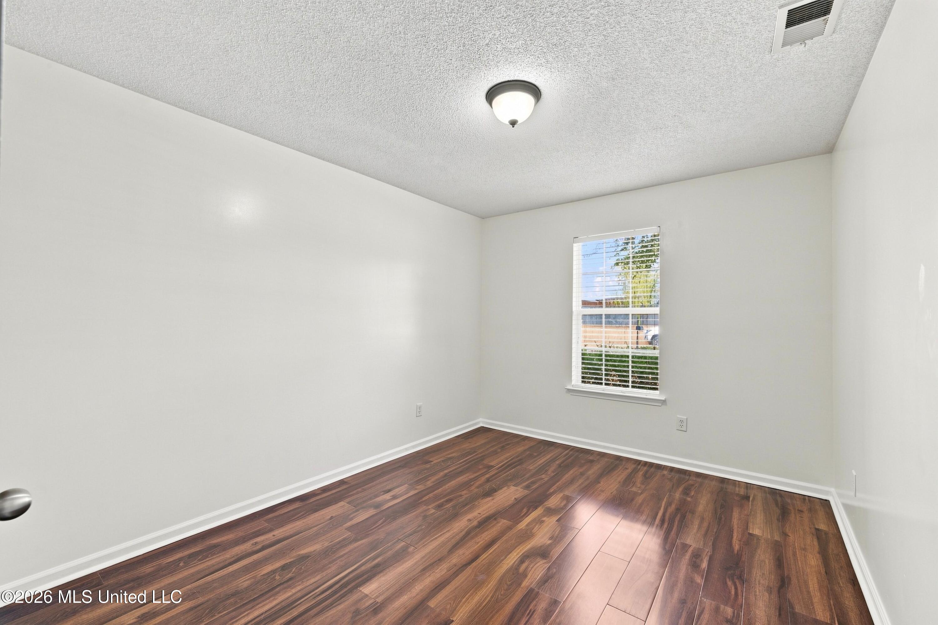 3093 Amanda Belle Property Photo 14