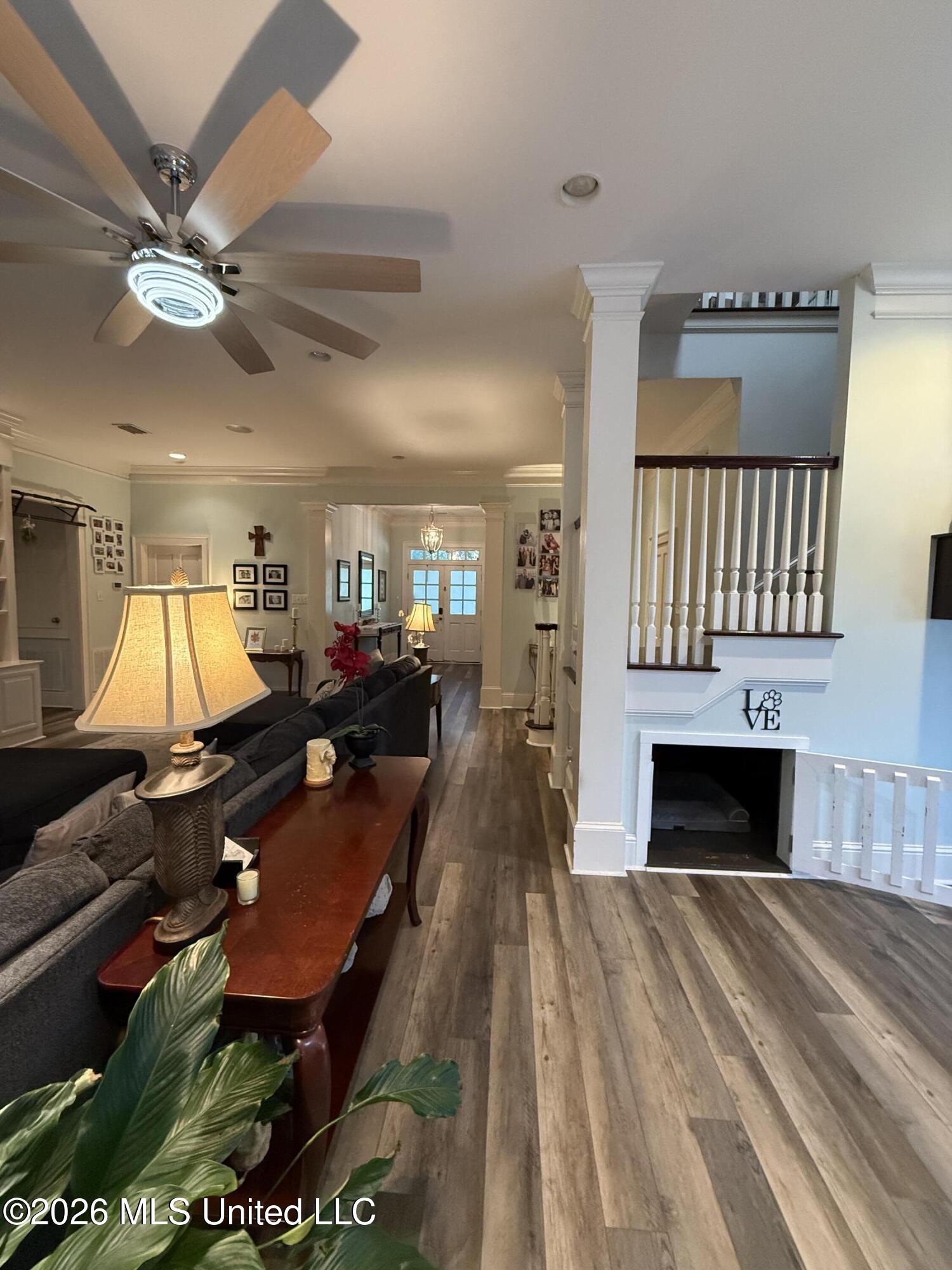 3529 Montgomery Lane Property Photo 4