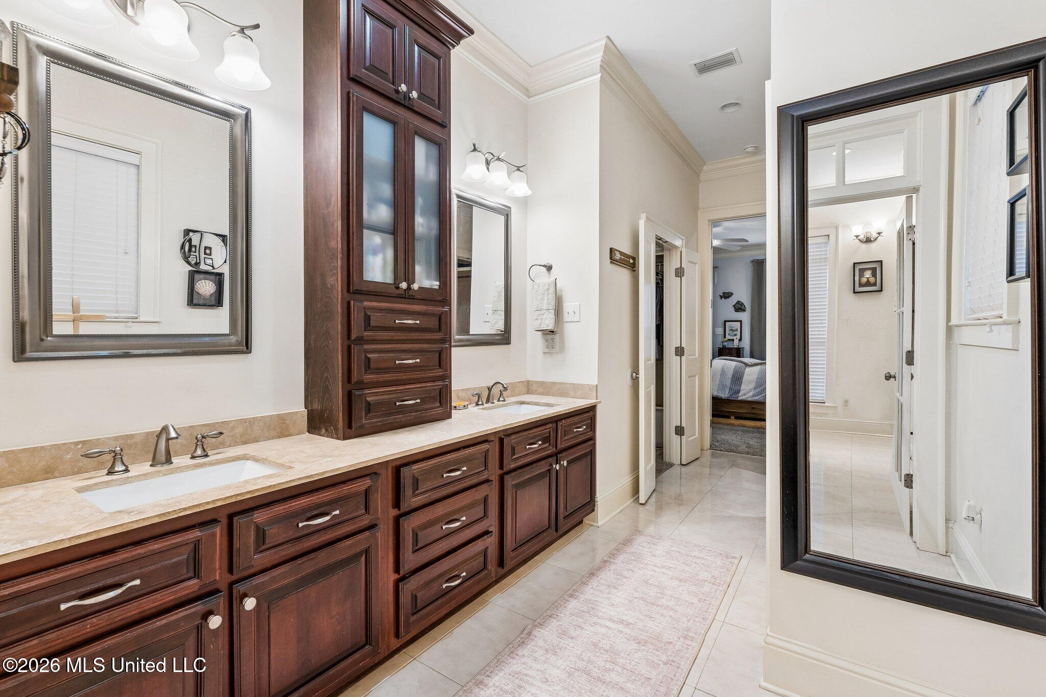 3529 Montgomery Lane Property Photo 15