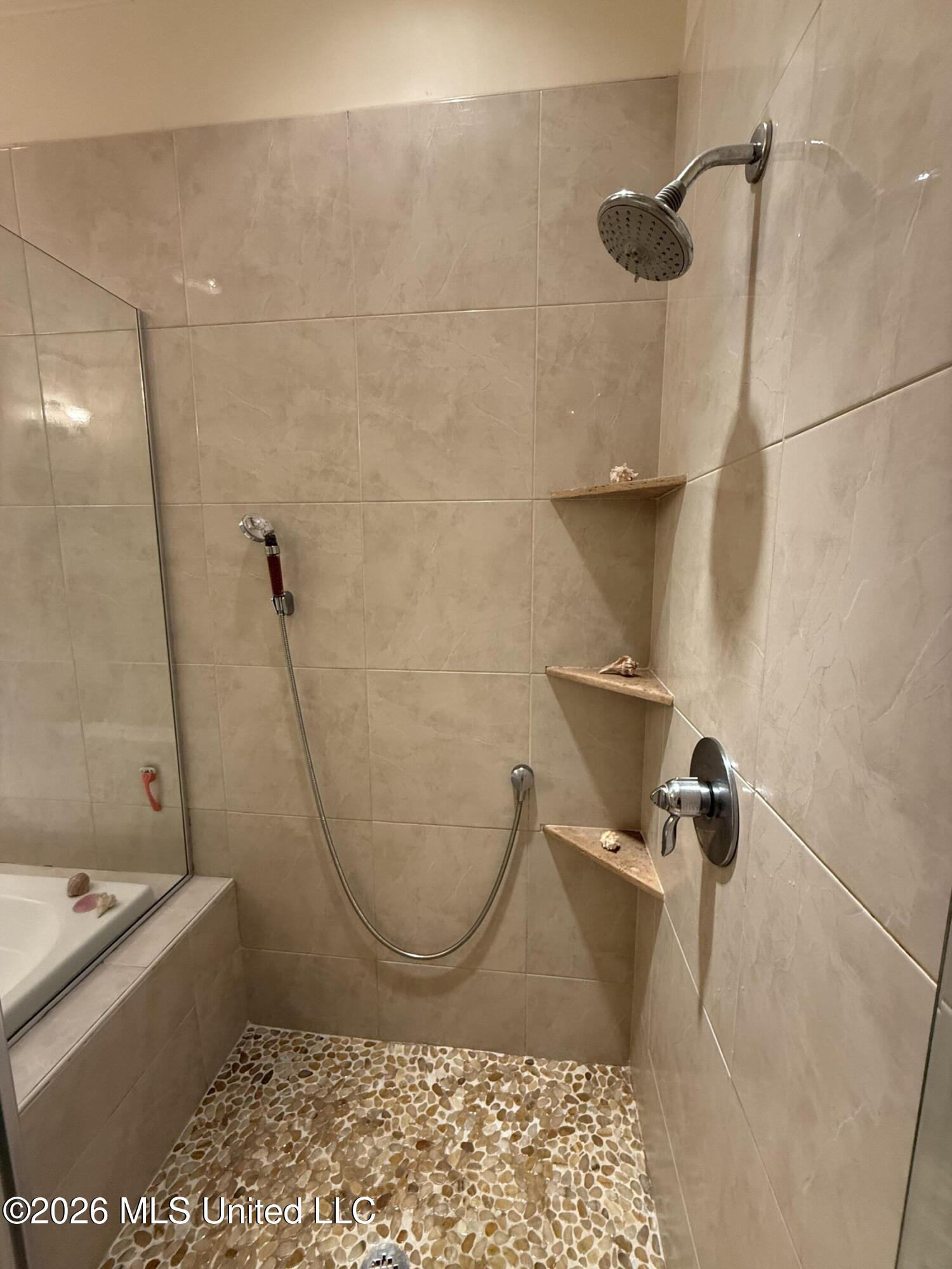 3529 Montgomery Lane Property Photo 24
