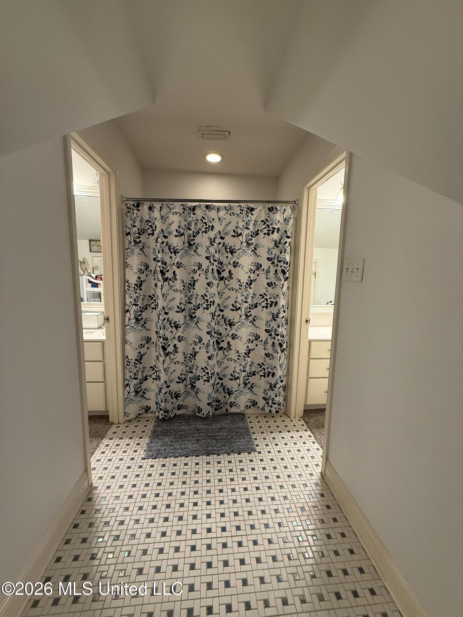 3529 Montgomery Lane Property Photo 41