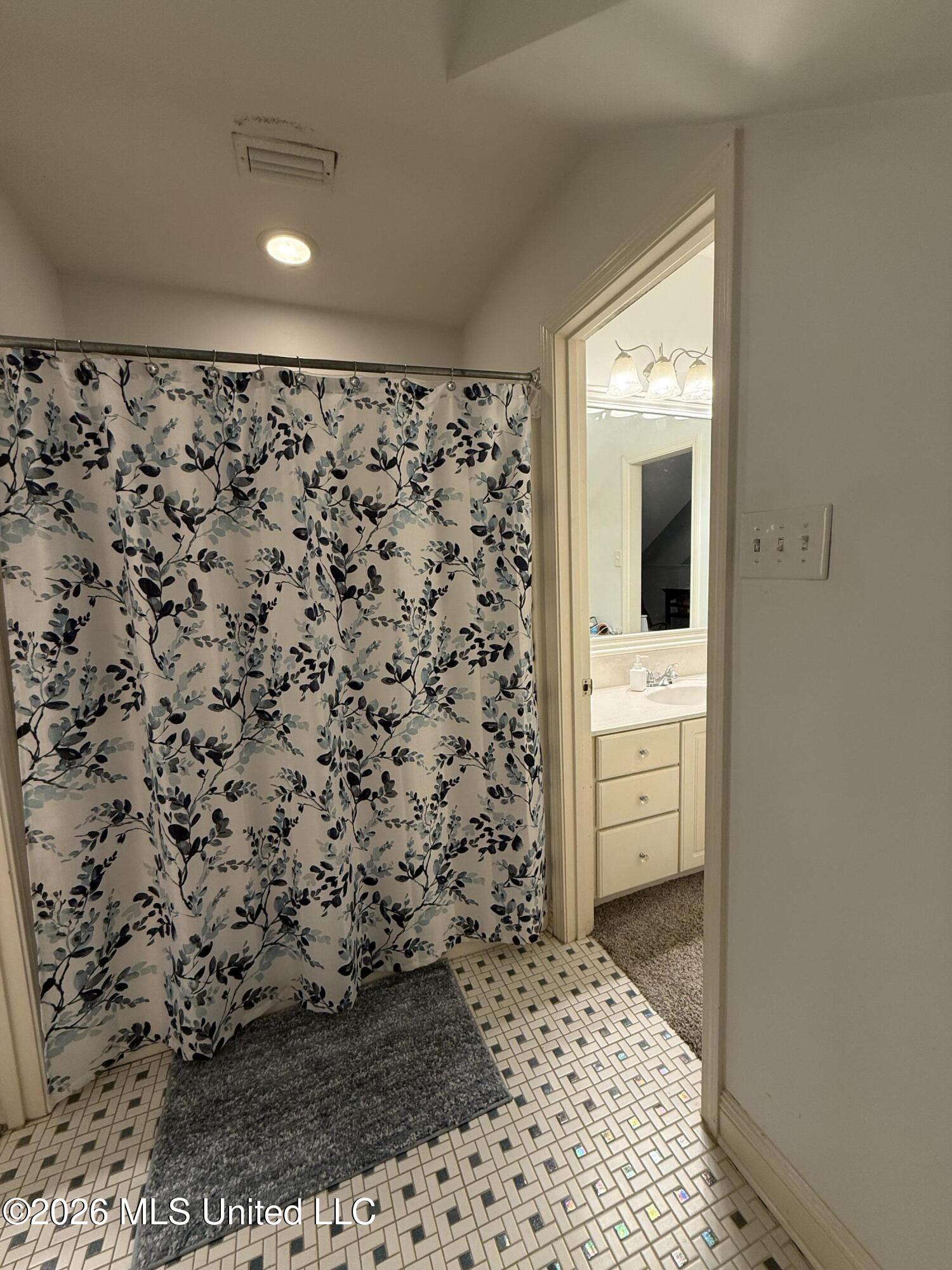 3529 Montgomery Lane Property Photo 42