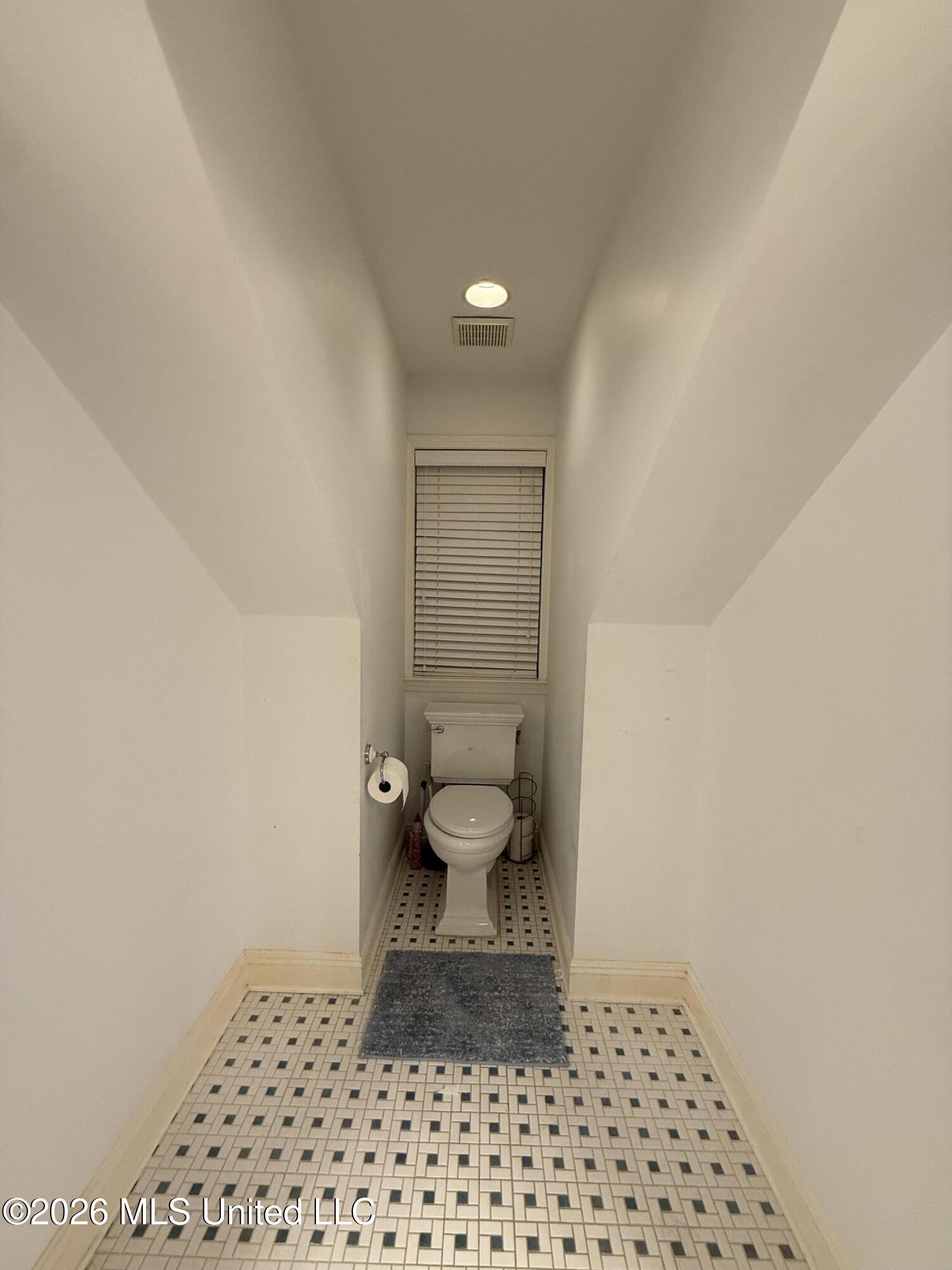 3529 Montgomery Lane Property Photo 44
