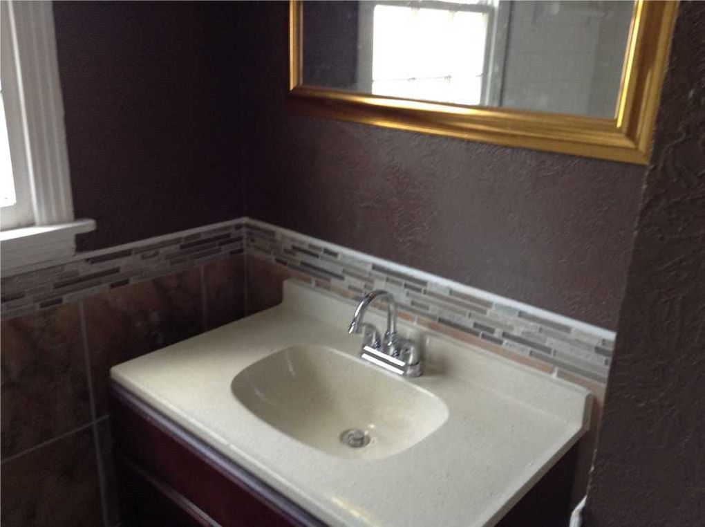 5744 Orchardview Drive Property Photo 10