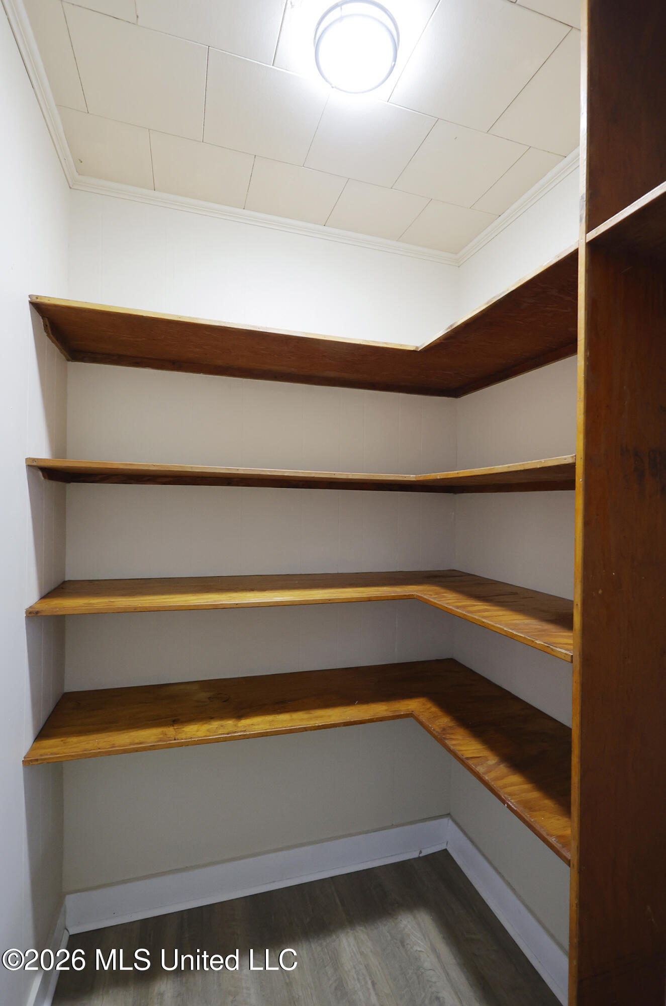 901 3rd Street Property Photo 15