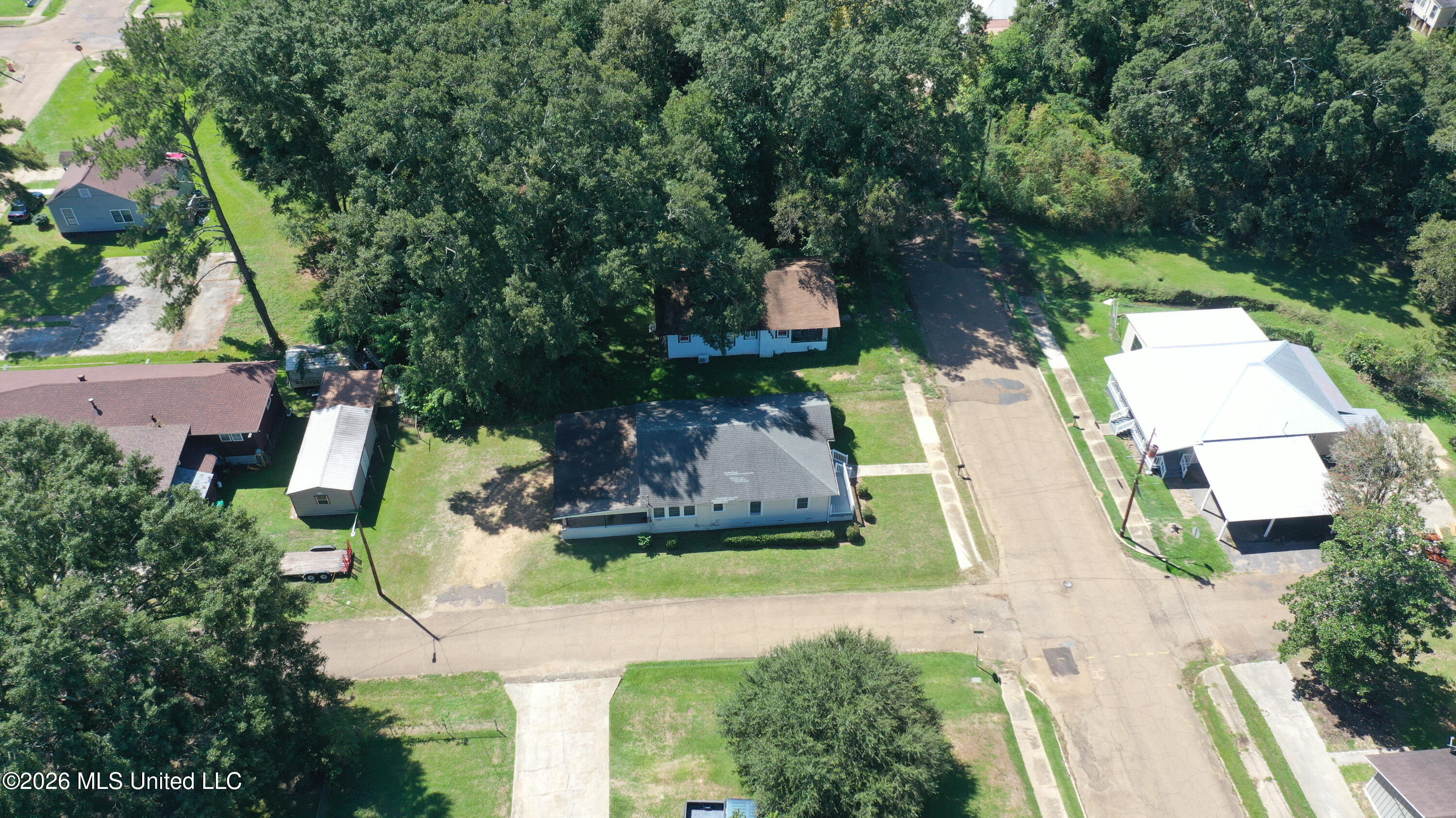 901 3rd Street Property Photo 48