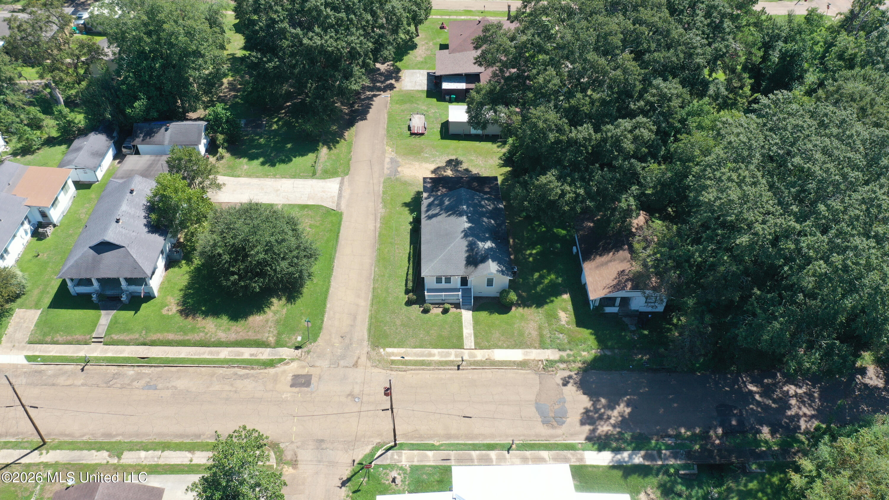901 3rd Street Property Photo 50