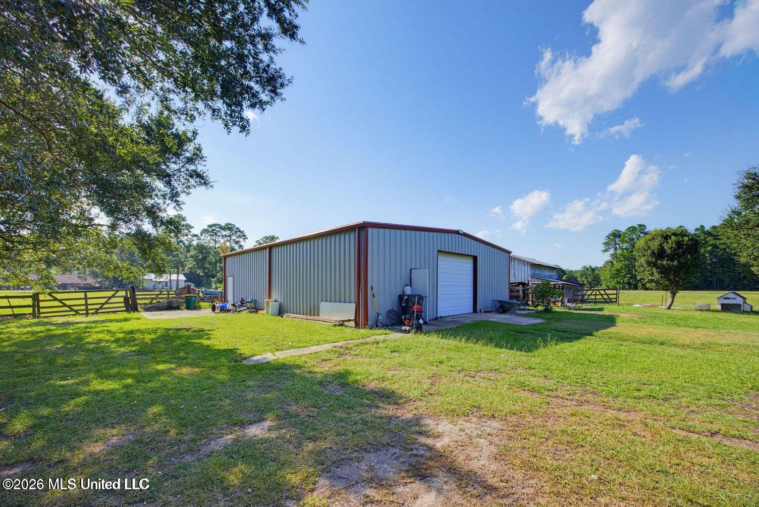 20222 Daugherty Road Property Photo 26