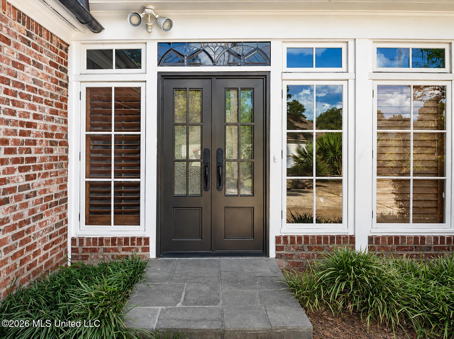 17 Pear Orchard Park Property Photo 8