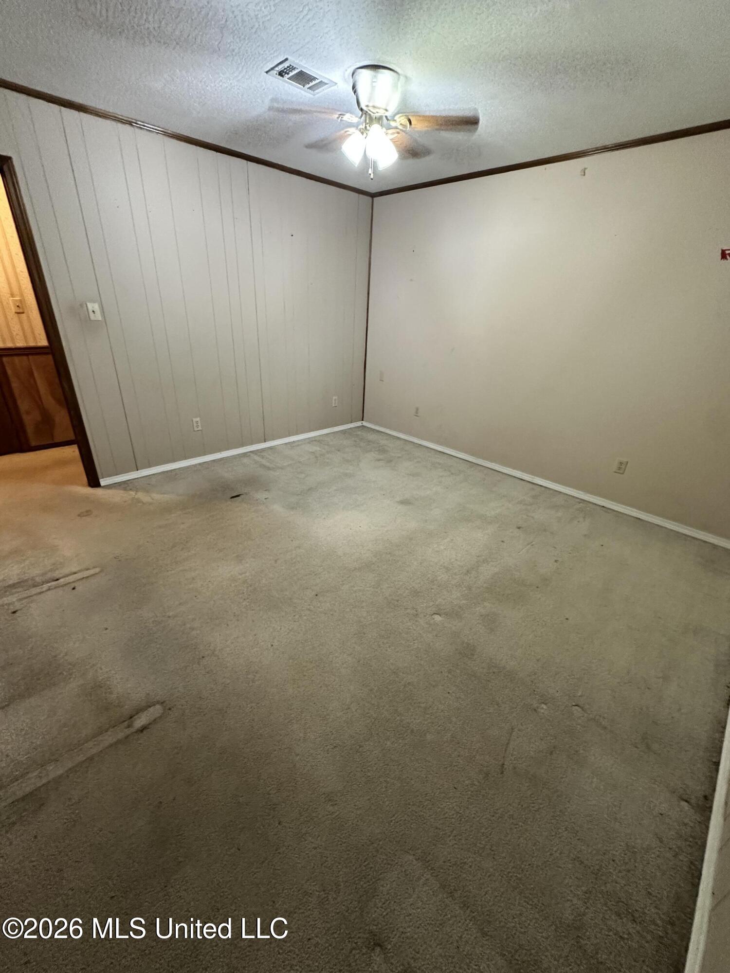 17 Howard Street Property Photo 15