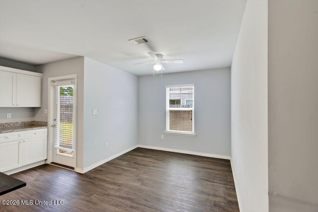 13228 Willow Oak Circle Property Photo 11