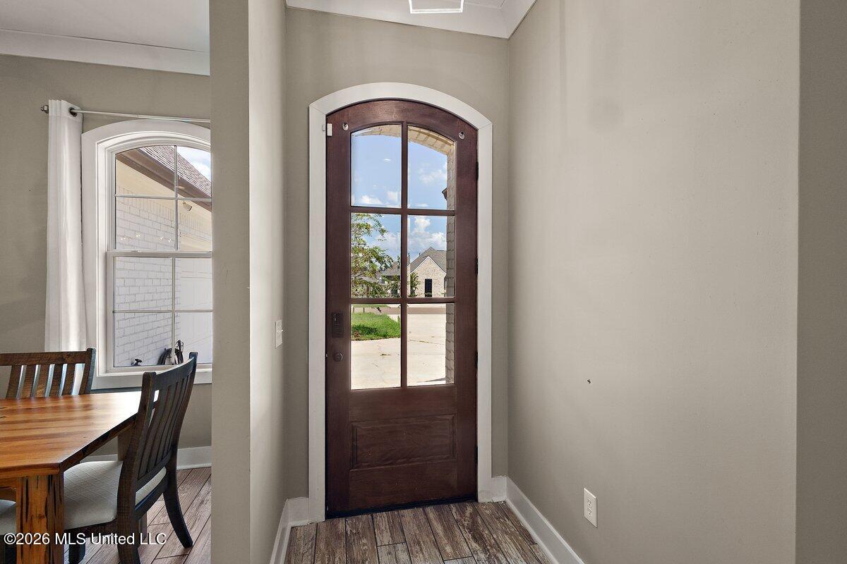 164 Sweetbriar Circle Property Photo 3