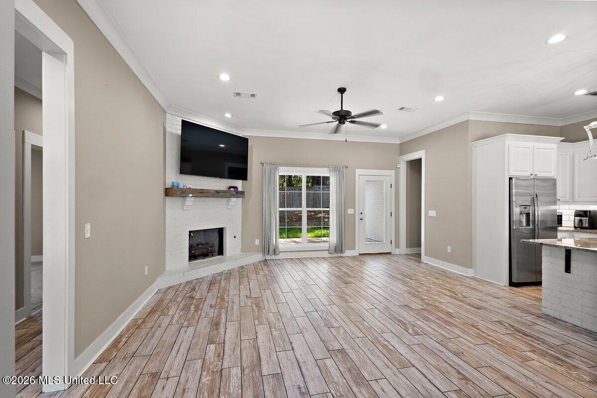 164 Sweetbriar Circle Property Photo 4