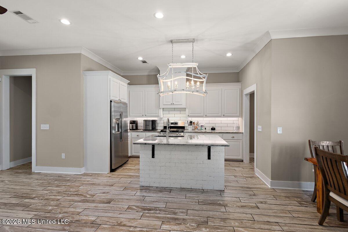164 Sweetbriar Circle Property Photo 6