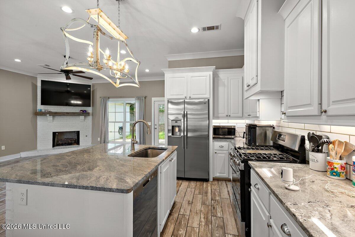 164 Sweetbriar Circle Property Photo 8
