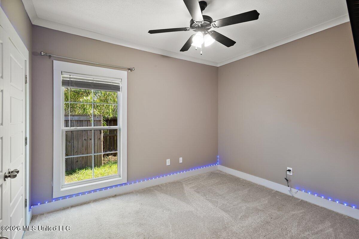 164 Sweetbriar Circle Property Photo 13