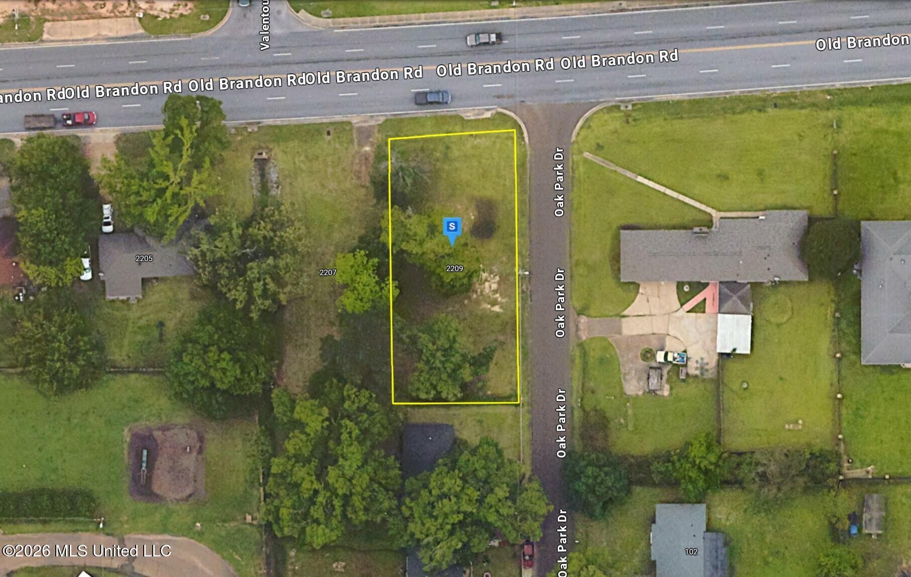 2209 Old Brandon Road Property Photo 1