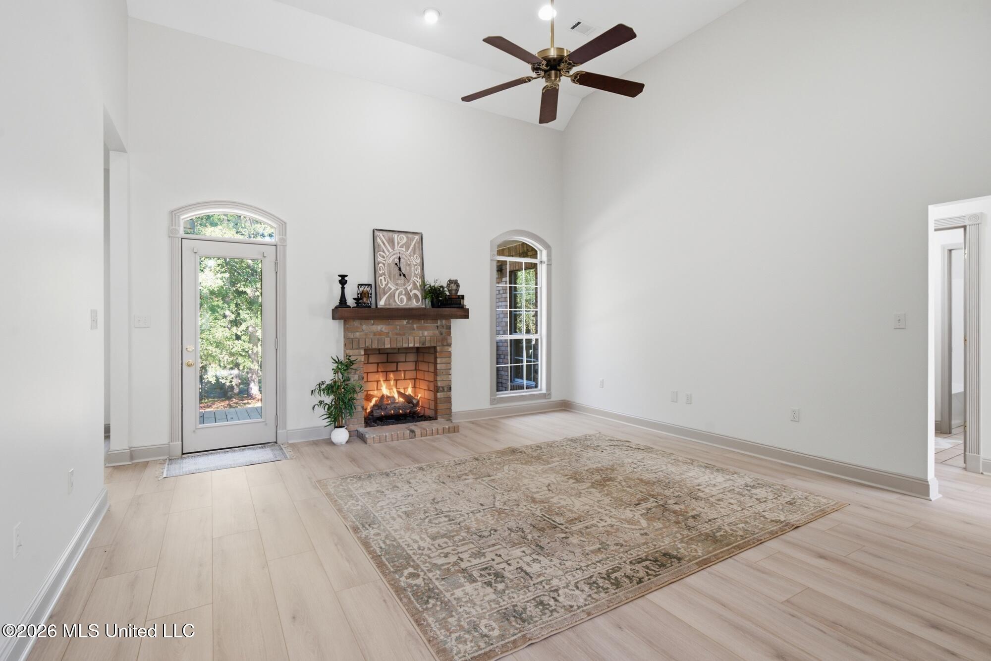 127 Cherry Oak Trail Property Photo 13