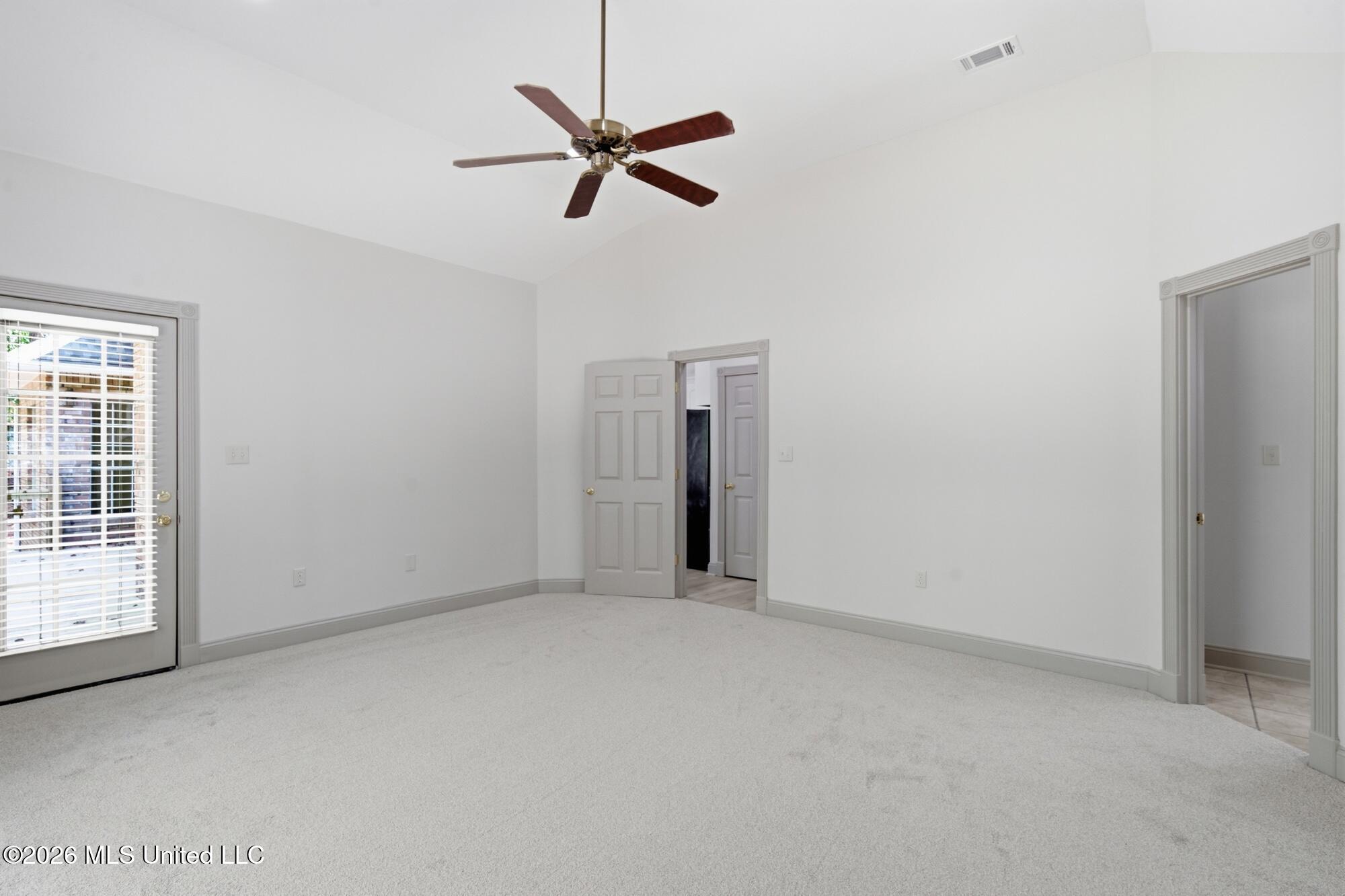 127 Cherry Oak Trail Property Photo 19