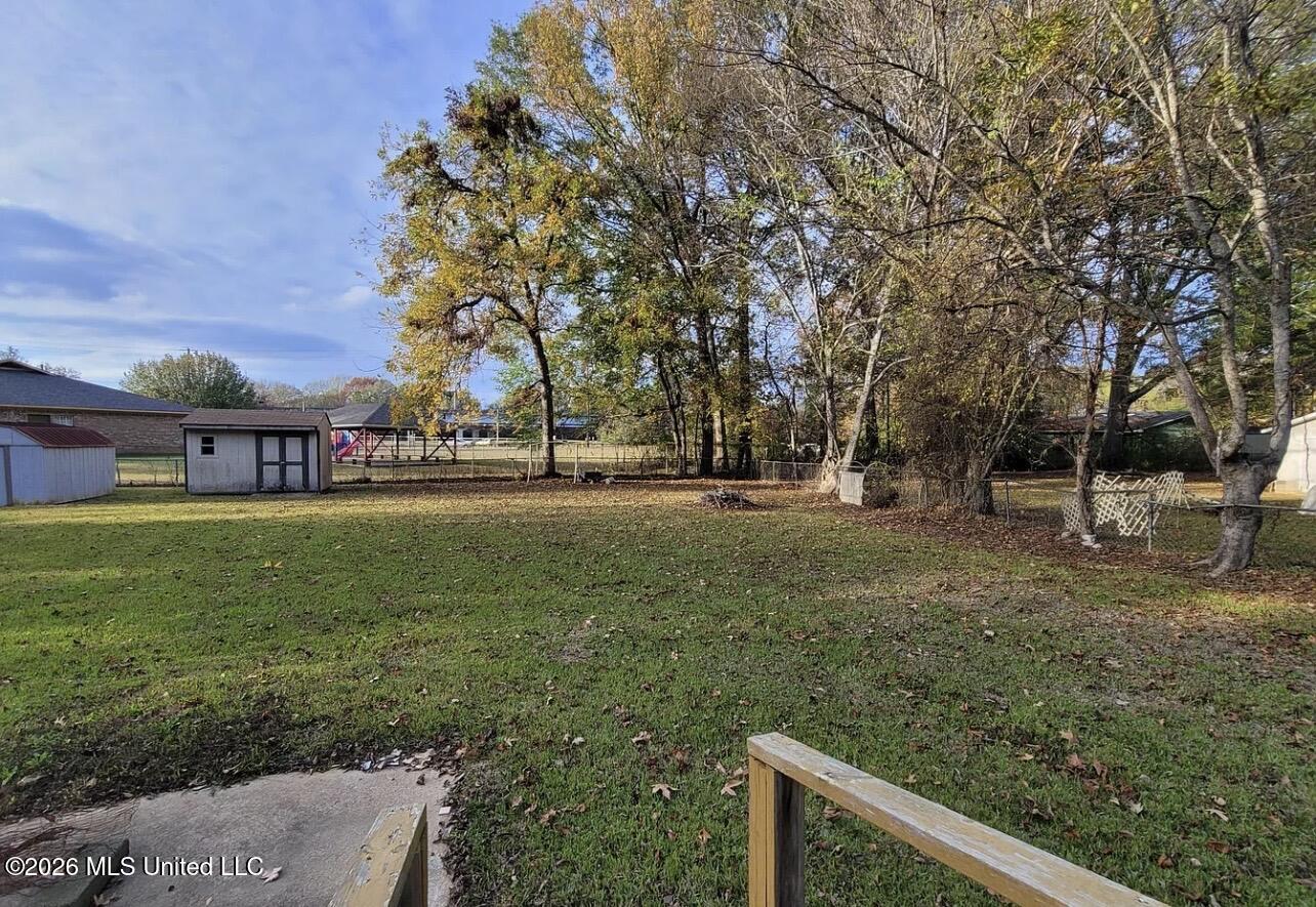 1955 Marshall Place Property Photo 15