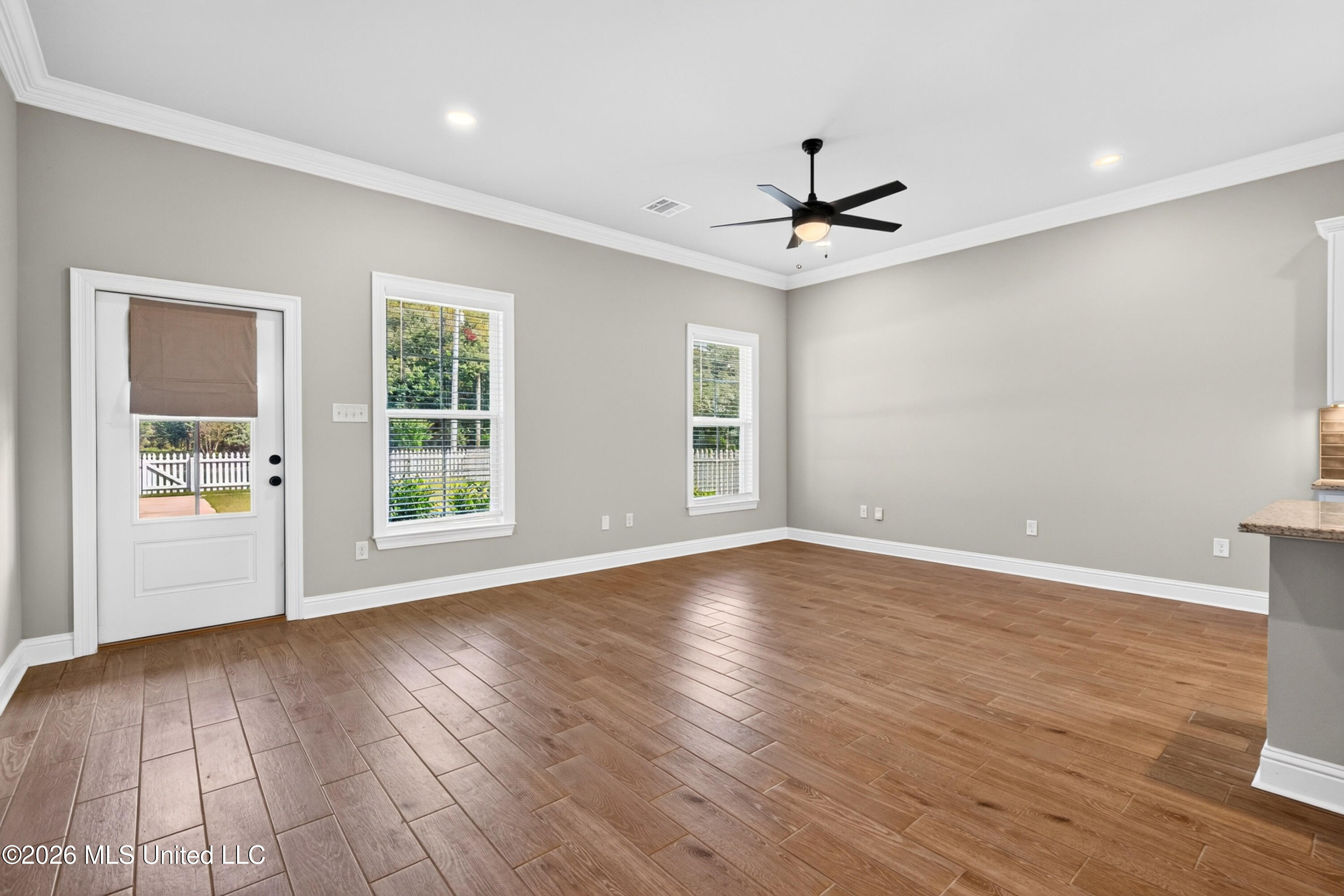 818 Old Spanish Trail Property Photo 10